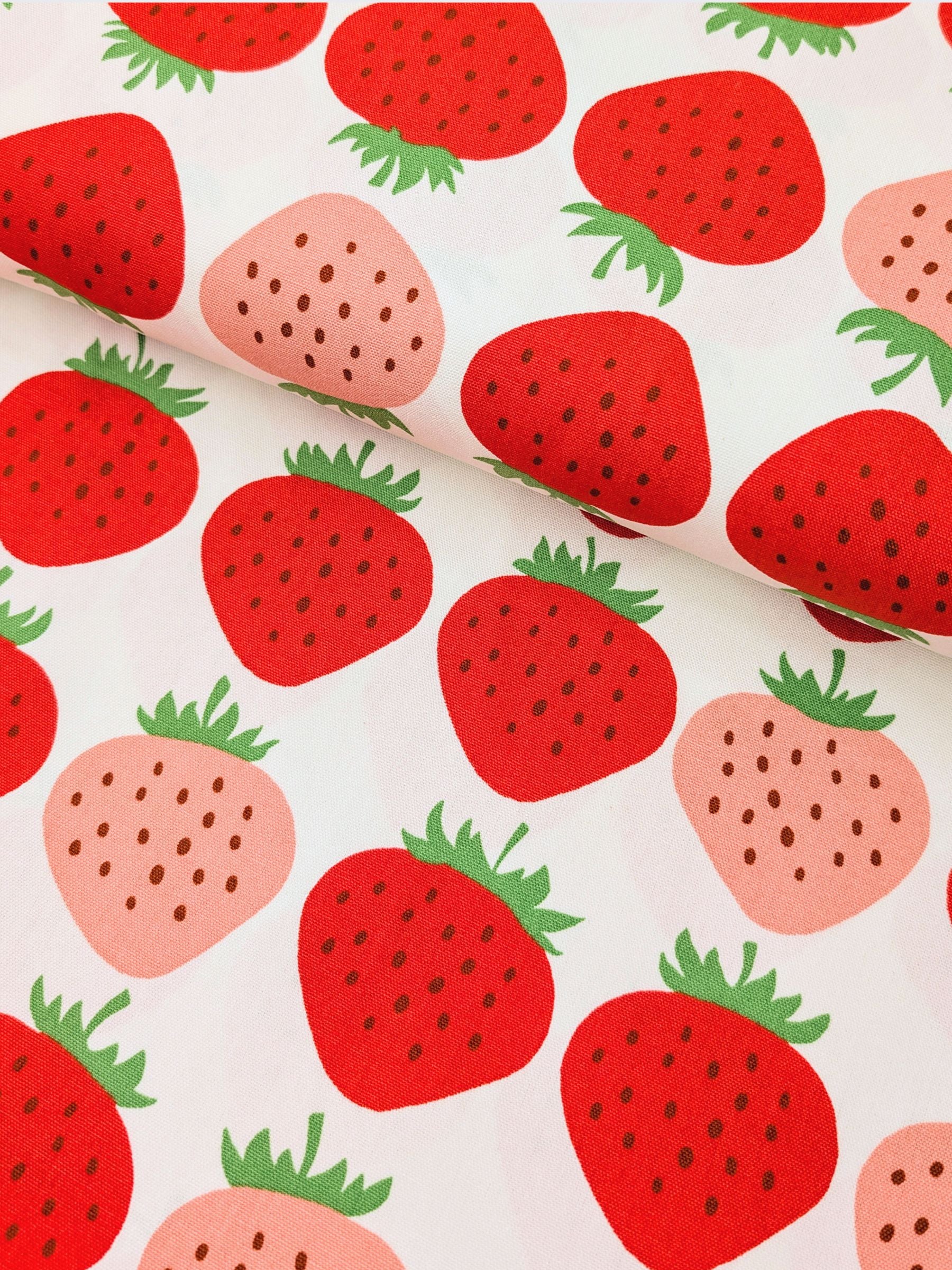 Asano - Big Strawberries Cotton Oxford Canvas - White & Pink