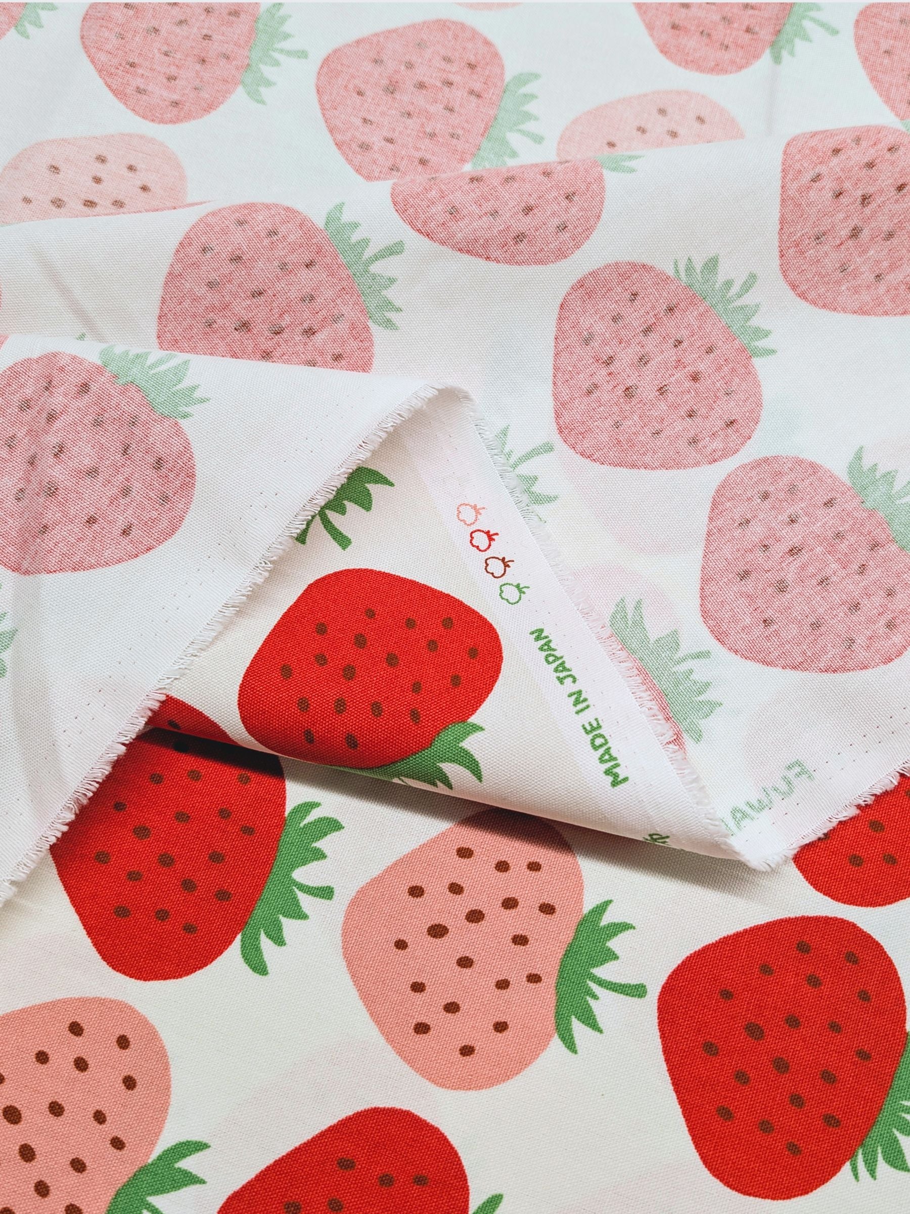 Asano - Big Strawberries Cotton Oxford Canvas - White & Pink