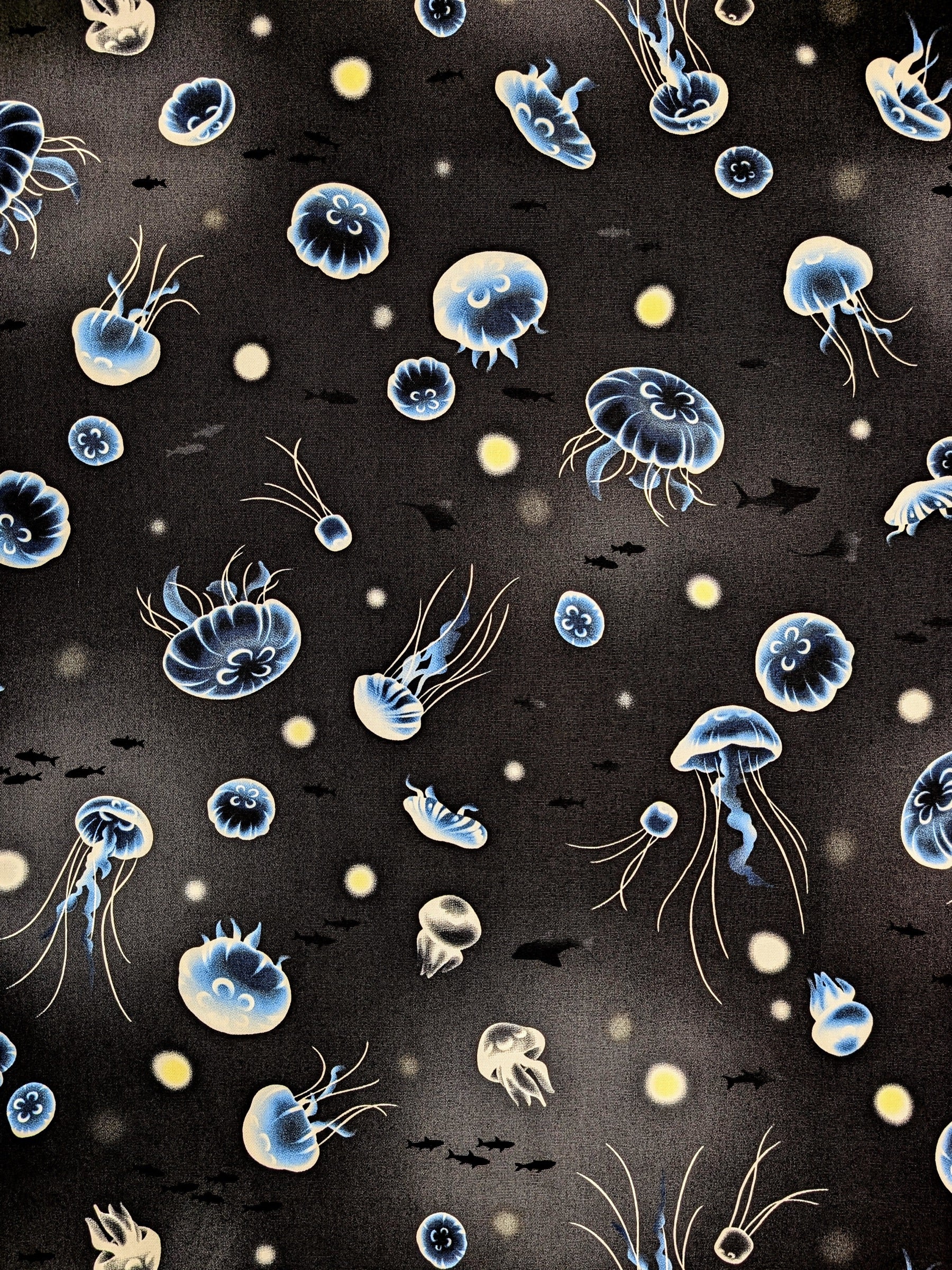 Cosmo - Flowing Jellyfish Cotton Oxford Fabric - Black