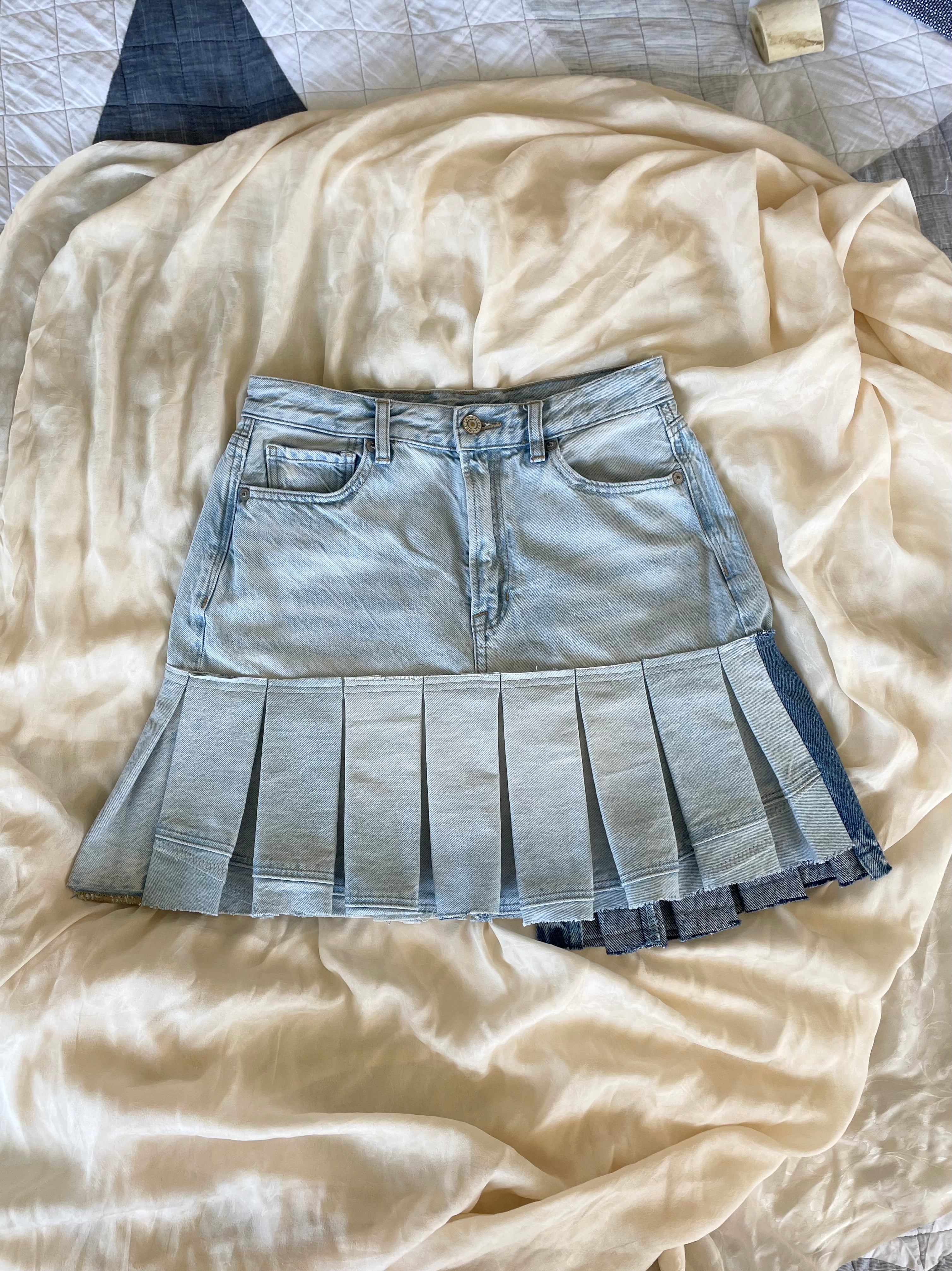 CLASS: Slash & Stitch: Upcycled Bottoms Workshop (Sunday, Aug. 9)