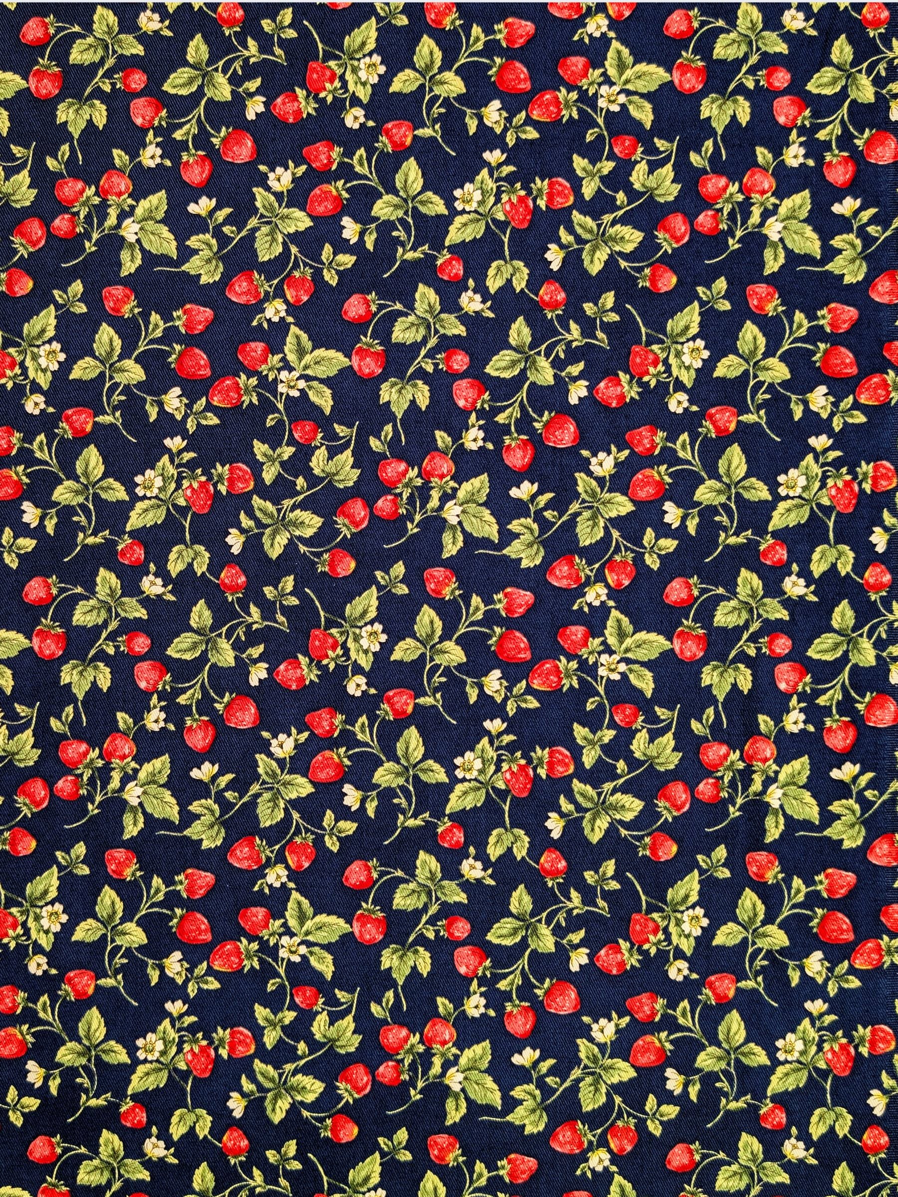 Kobayashi - Vining Strawberries Cotton Oxford Twill Fabric - Navy