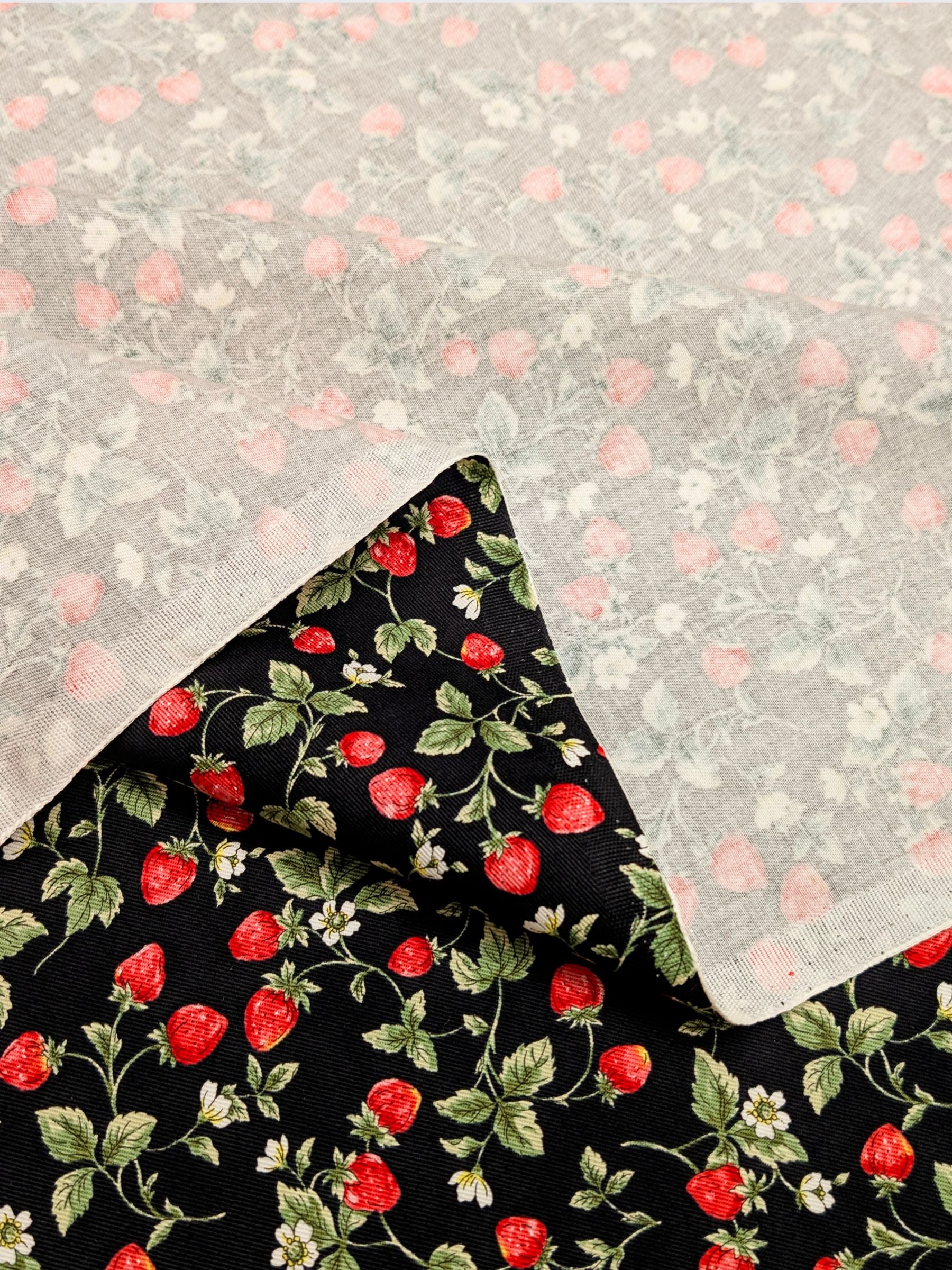 Kobayashi - Vining Strawberries Cotton Oxford Twill Fabric - Black