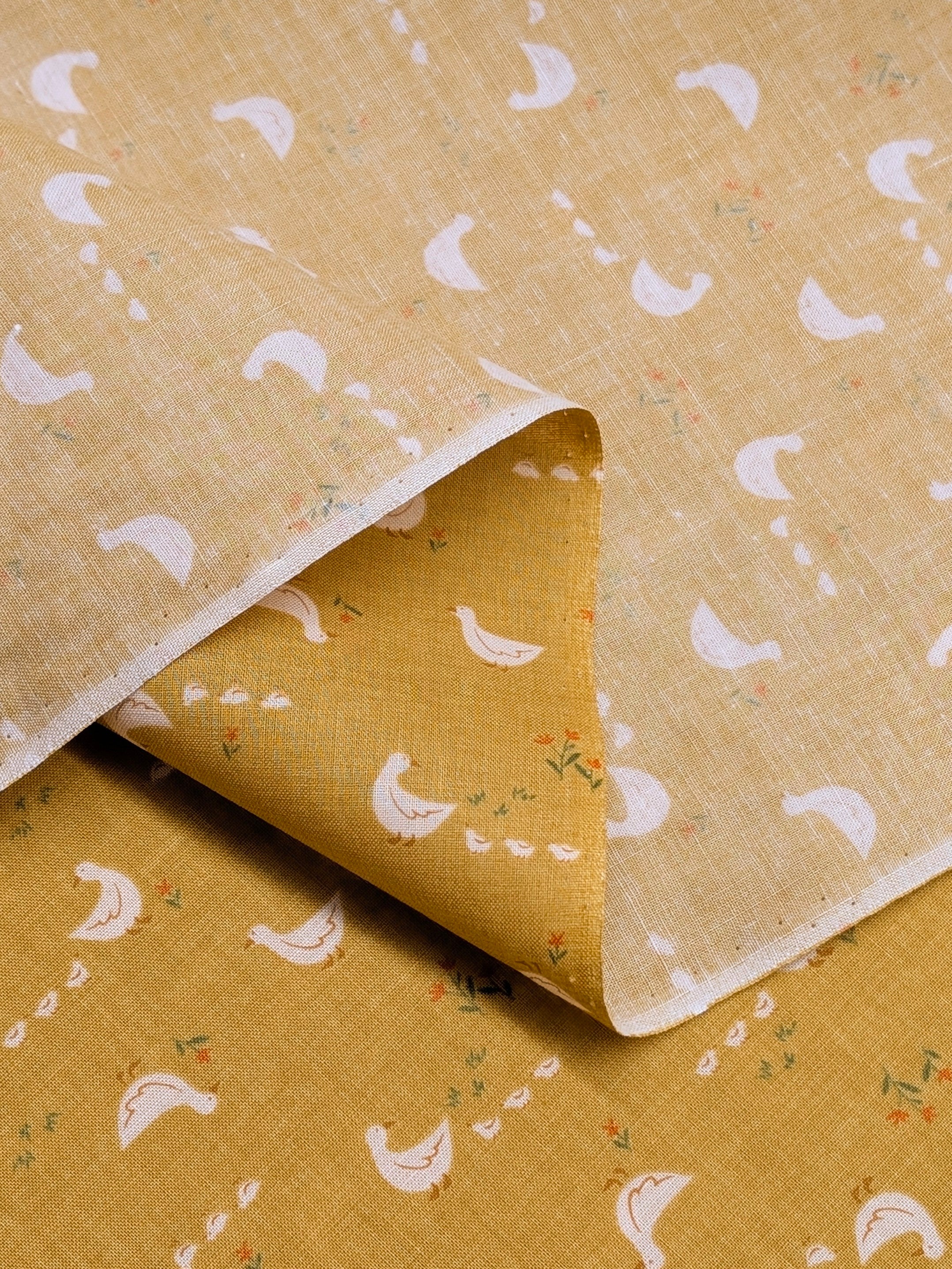 Vancet - Farmyard Ducks Japanese Cotton Feedsack Fabric - Yellow