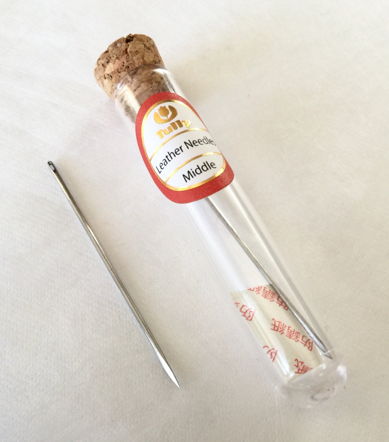 Tulip - Leather Hand Sewing Needles - Medium/Middle