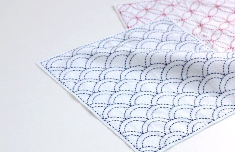 Daruma - Piecework A Cotton Sashiko Fukin Sampler Cloth - White