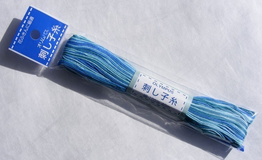 Olympus - Cotton Sashiko Thread 20m Skein - Color #72 Variegated Ocean Blue Green