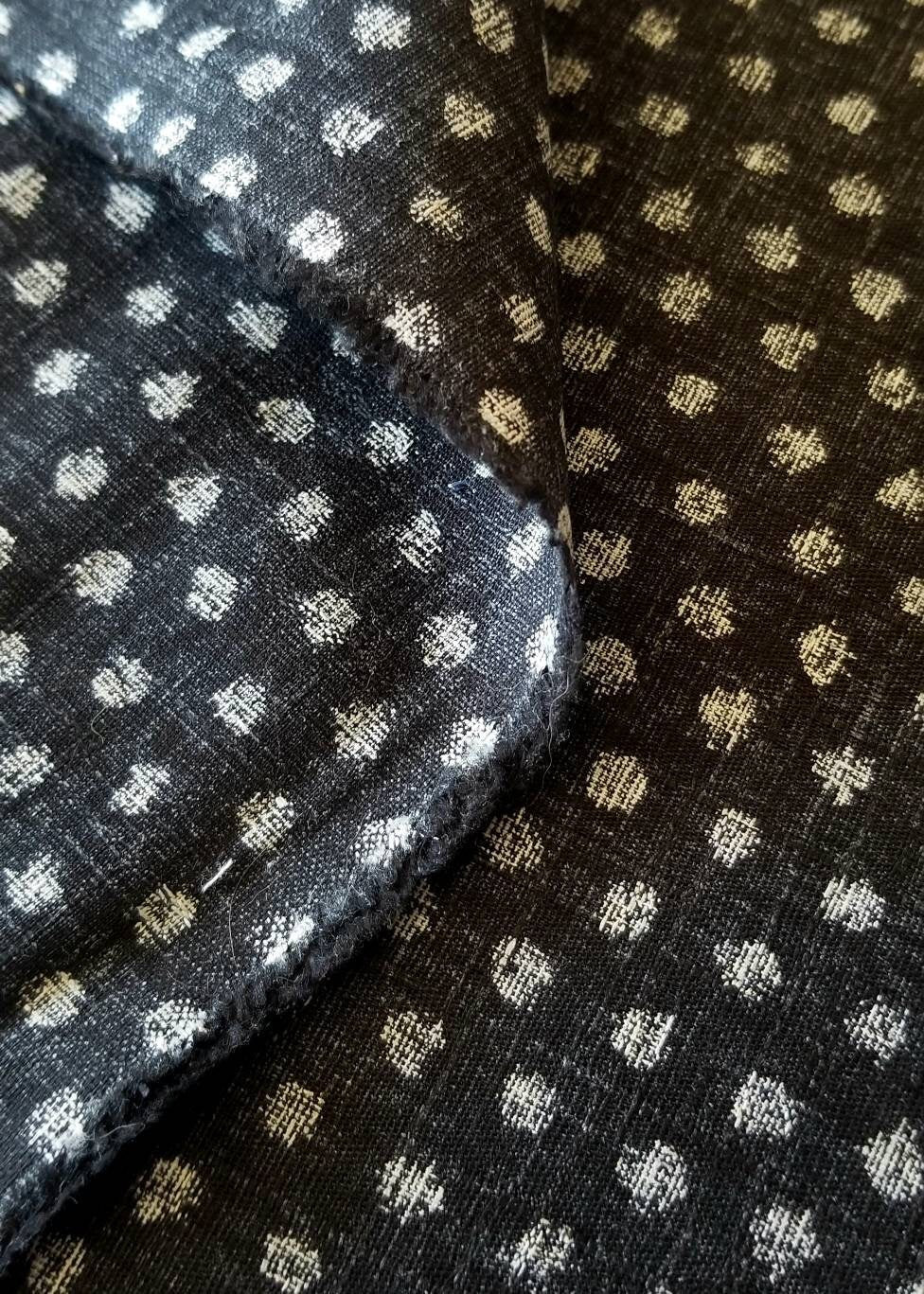 Morikiku Small Dots Japanese cotton dobby fabric M12000-A24 charcoal black