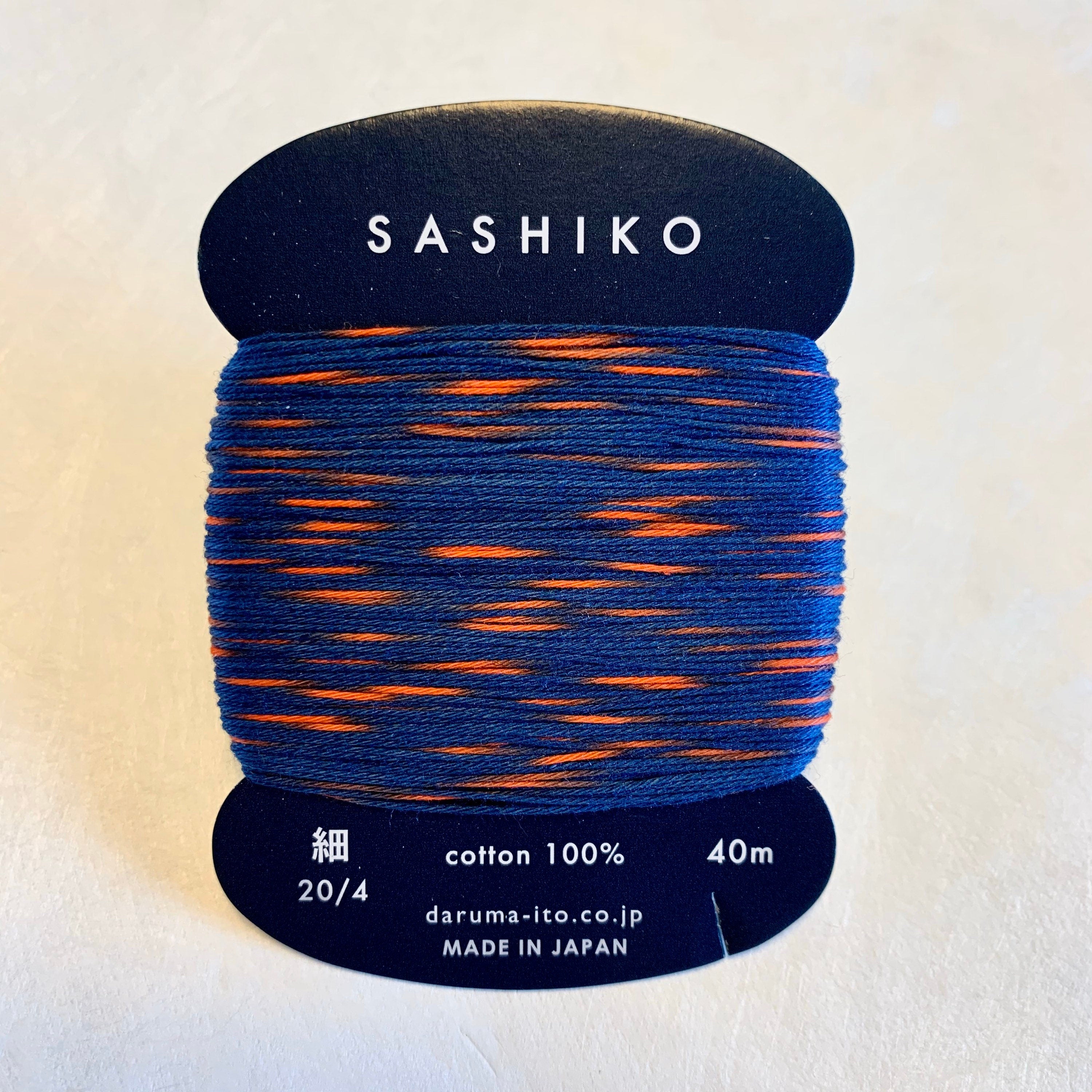 Daruma - Cotton Sashiko Thread 40m Card 20/4 - #302 Variegated Navy Blue and Flame Red