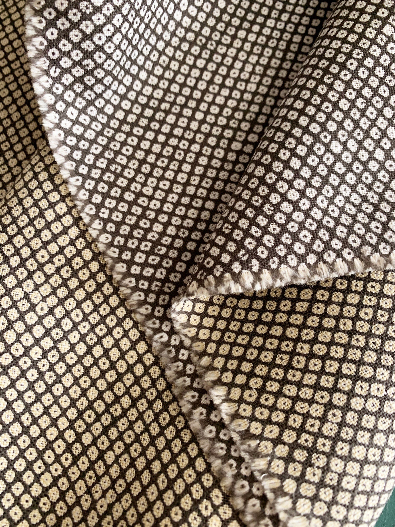 Sevenberry kanoko shibori print in gray brown and beige Japanese cotton fabric 88225-1-3