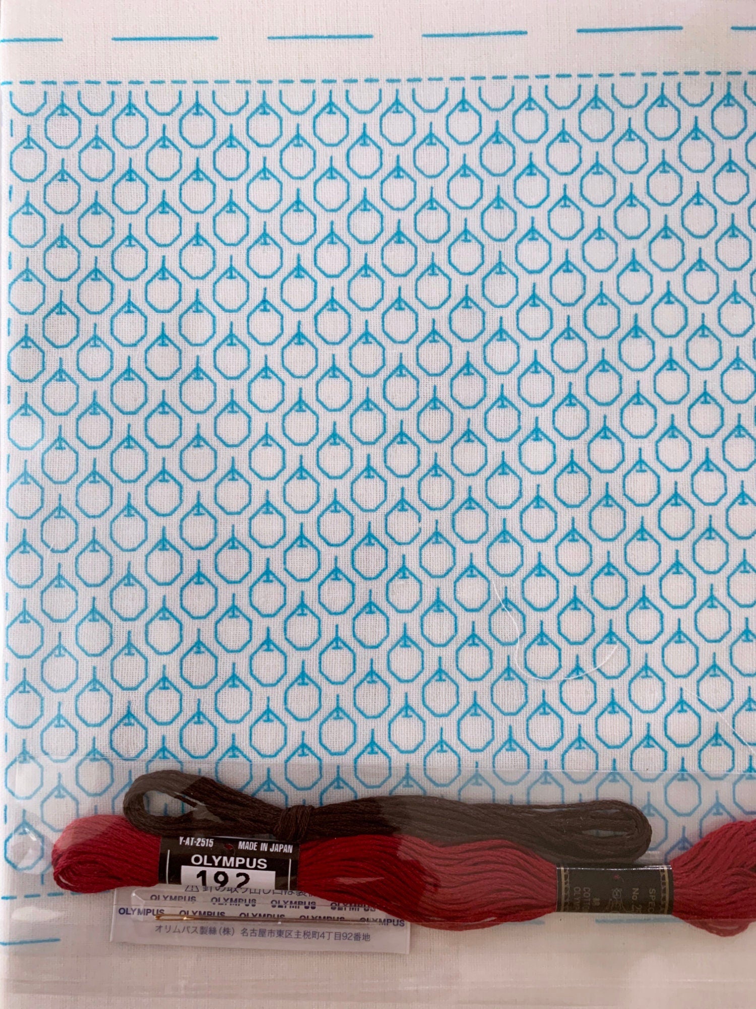 Olympus - Apples Sashiko Handkerchief Sampler Kit - White