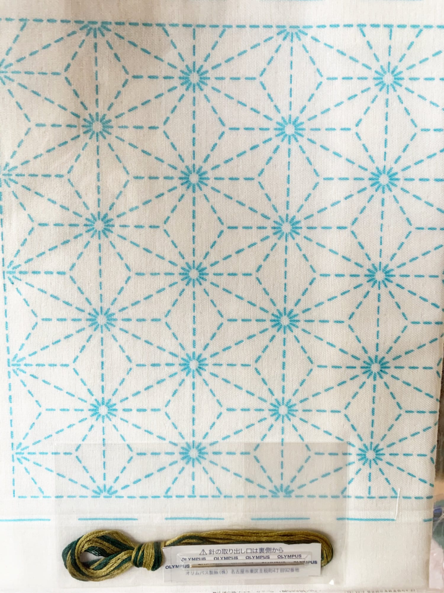 Olympus - Asanoha Sashiko Handkerchief Sampler Kit - White