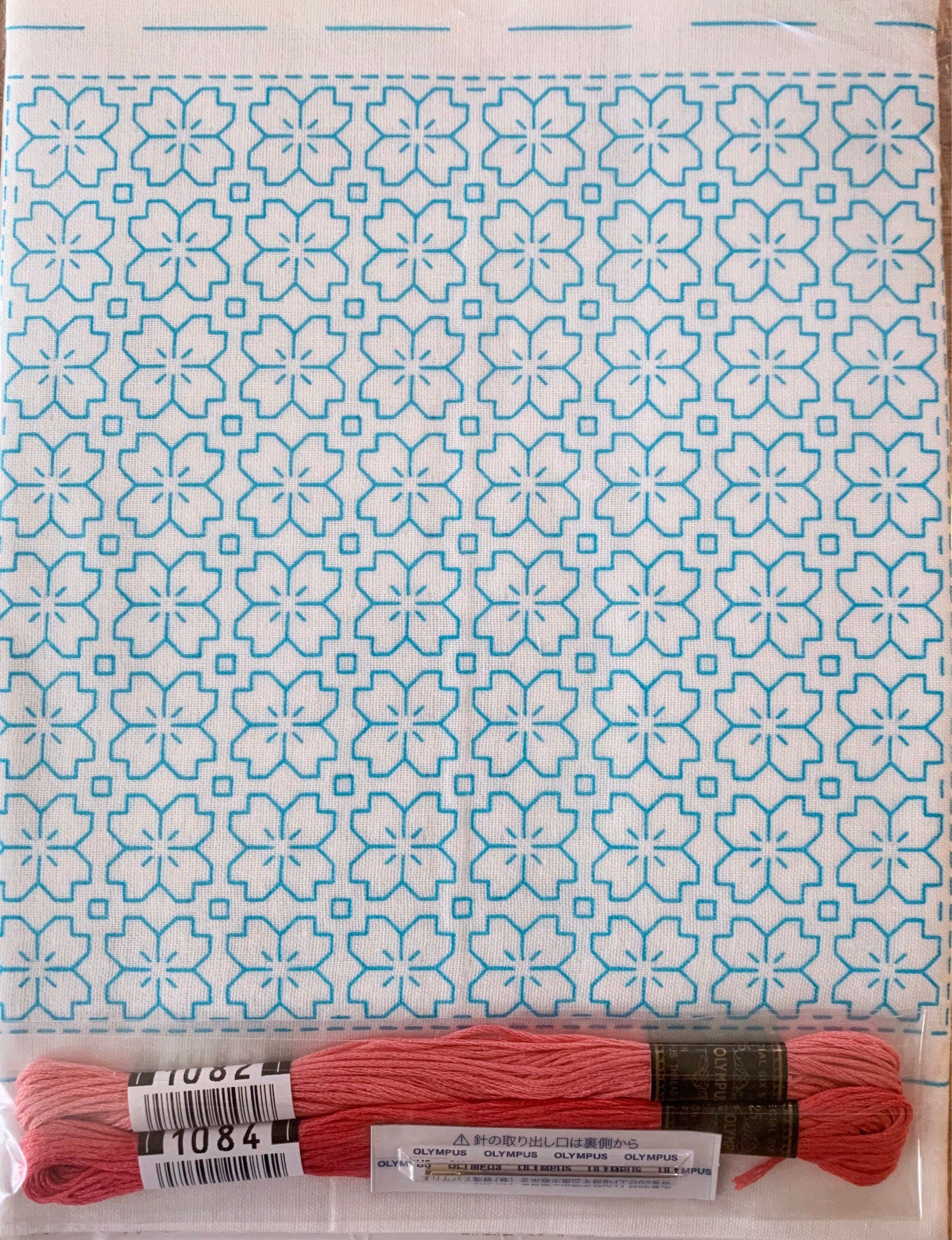 Olympus - Cherry Blossom Sashiko Handkerchief Sampler Kit - White