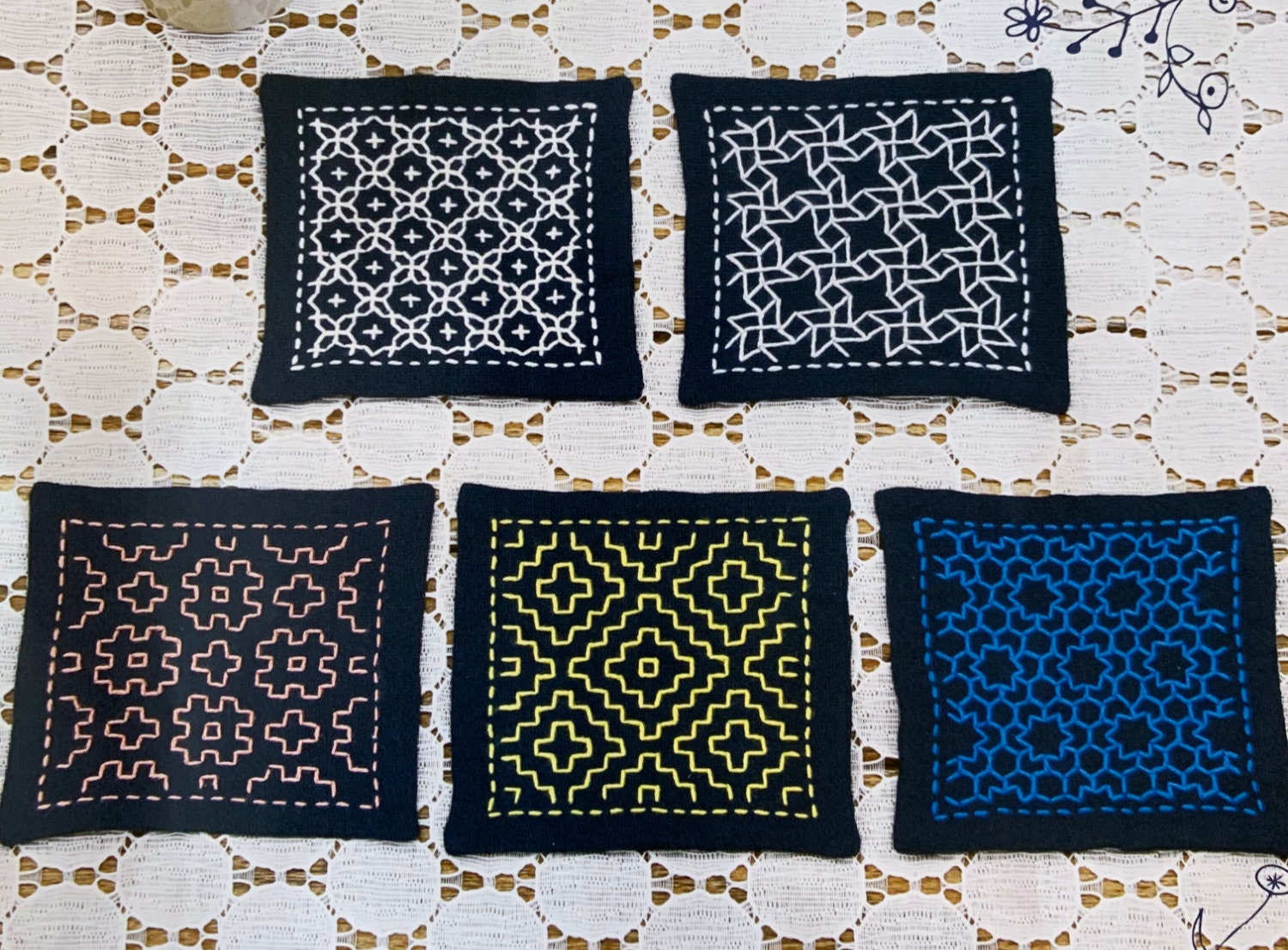Olympus Sashiko Coaster kit with fabric, needle, and thread SK-331