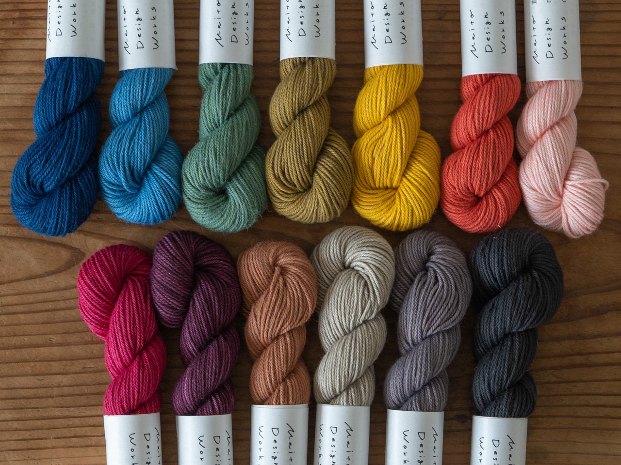 Maito Natural Dyed Stitching Thread for sashiko and kogin monochrome orange color 10309-OR