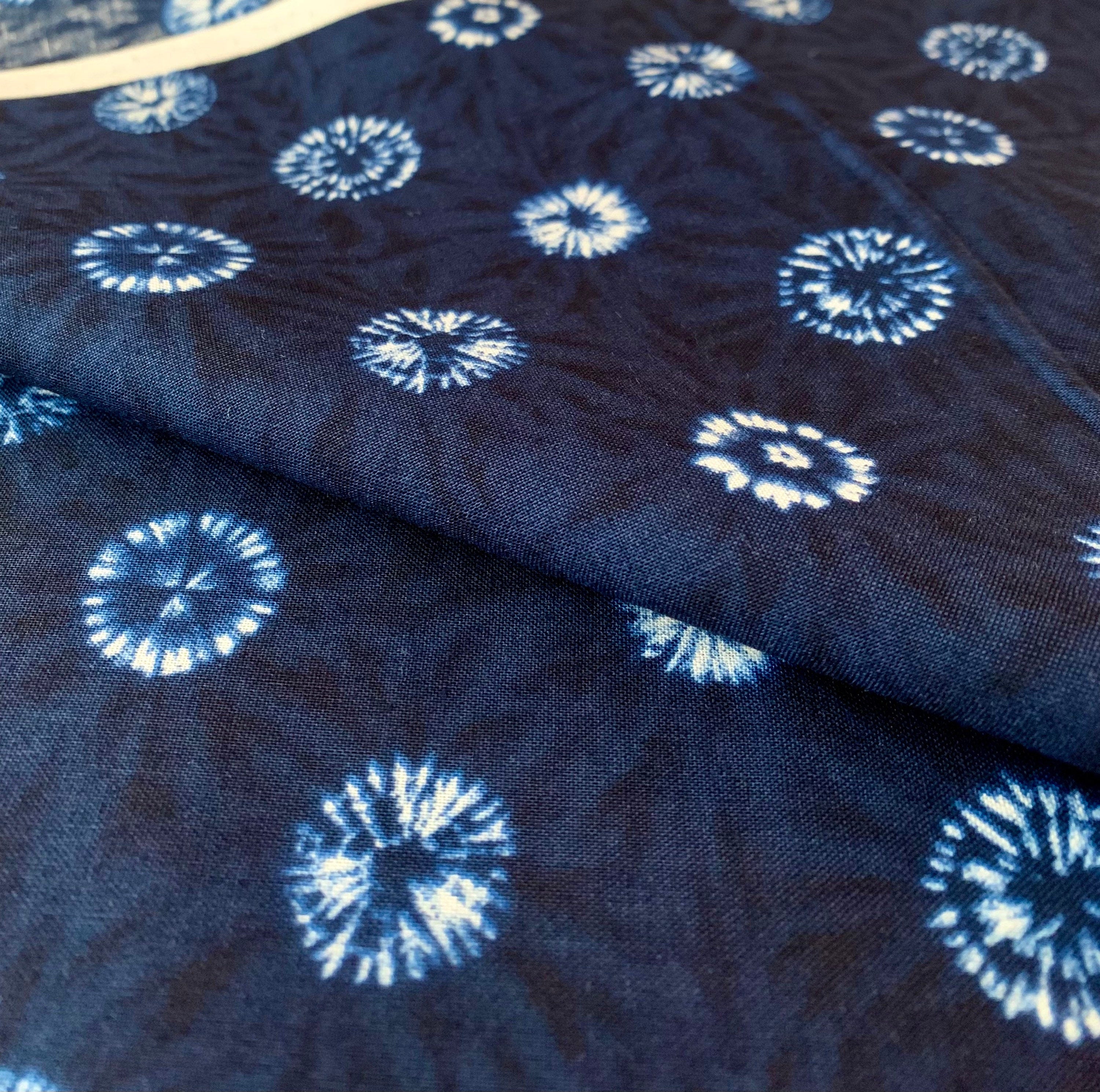 Printed Shibori style collection Sevenberry cotton fabric 850257-5-1 indigo blue