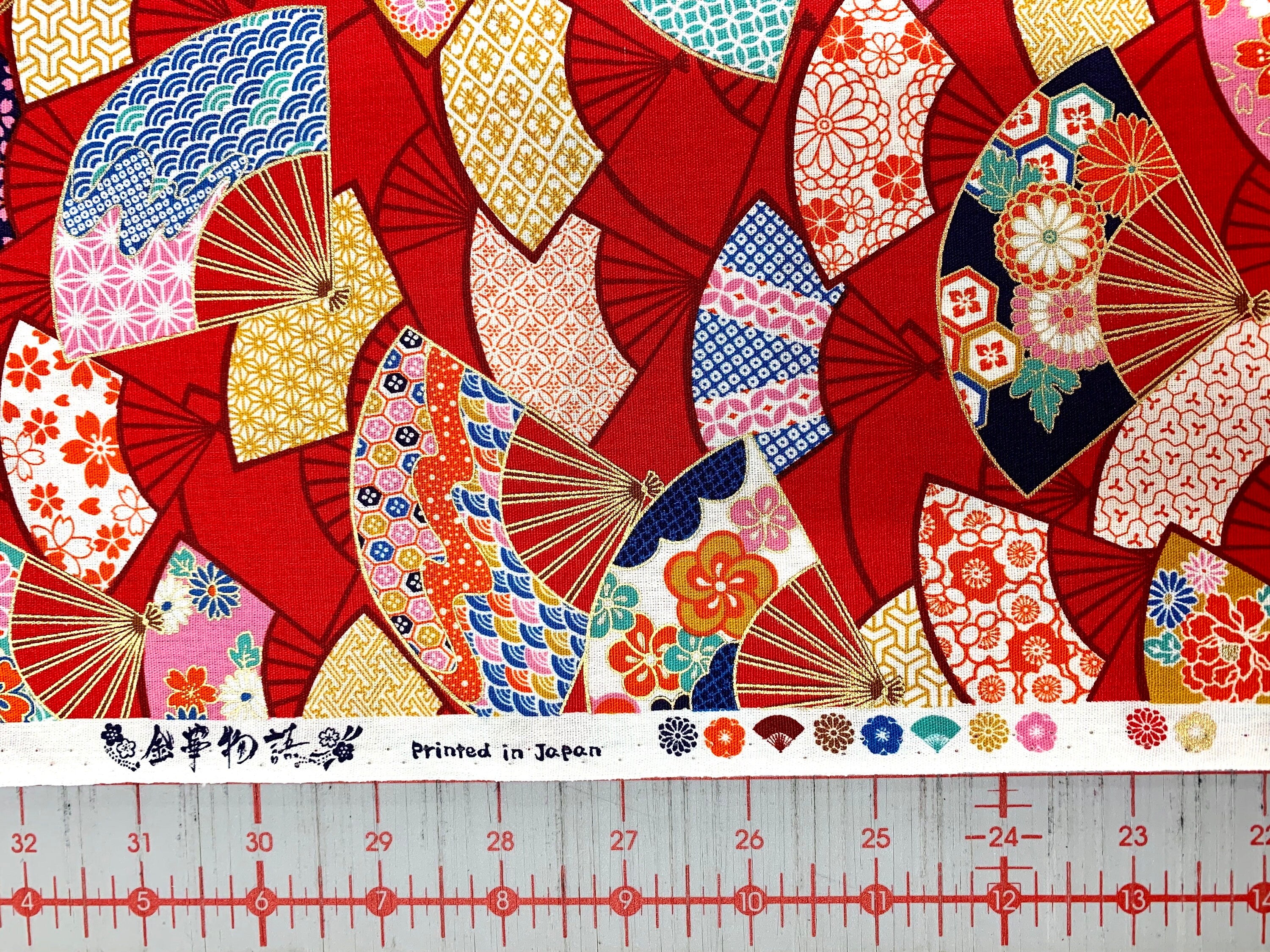Senyo Golden Flower Story Fans Japanese cotton fabric SK-7600-3C red pink gold