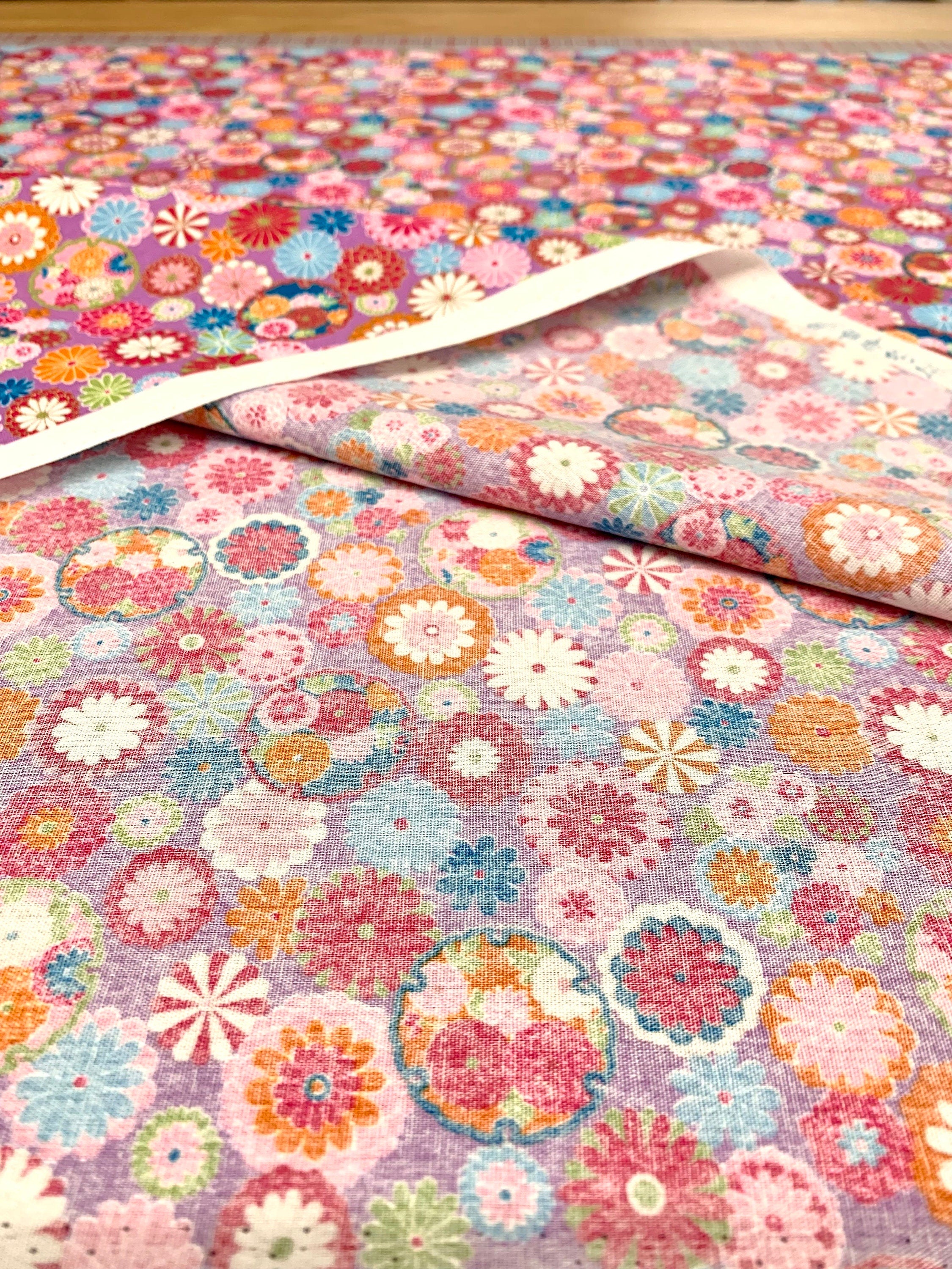 Senyo Golden Flower Story Chrysanthemums Japanese cotton fabric SK-7600-1B pink lavender white