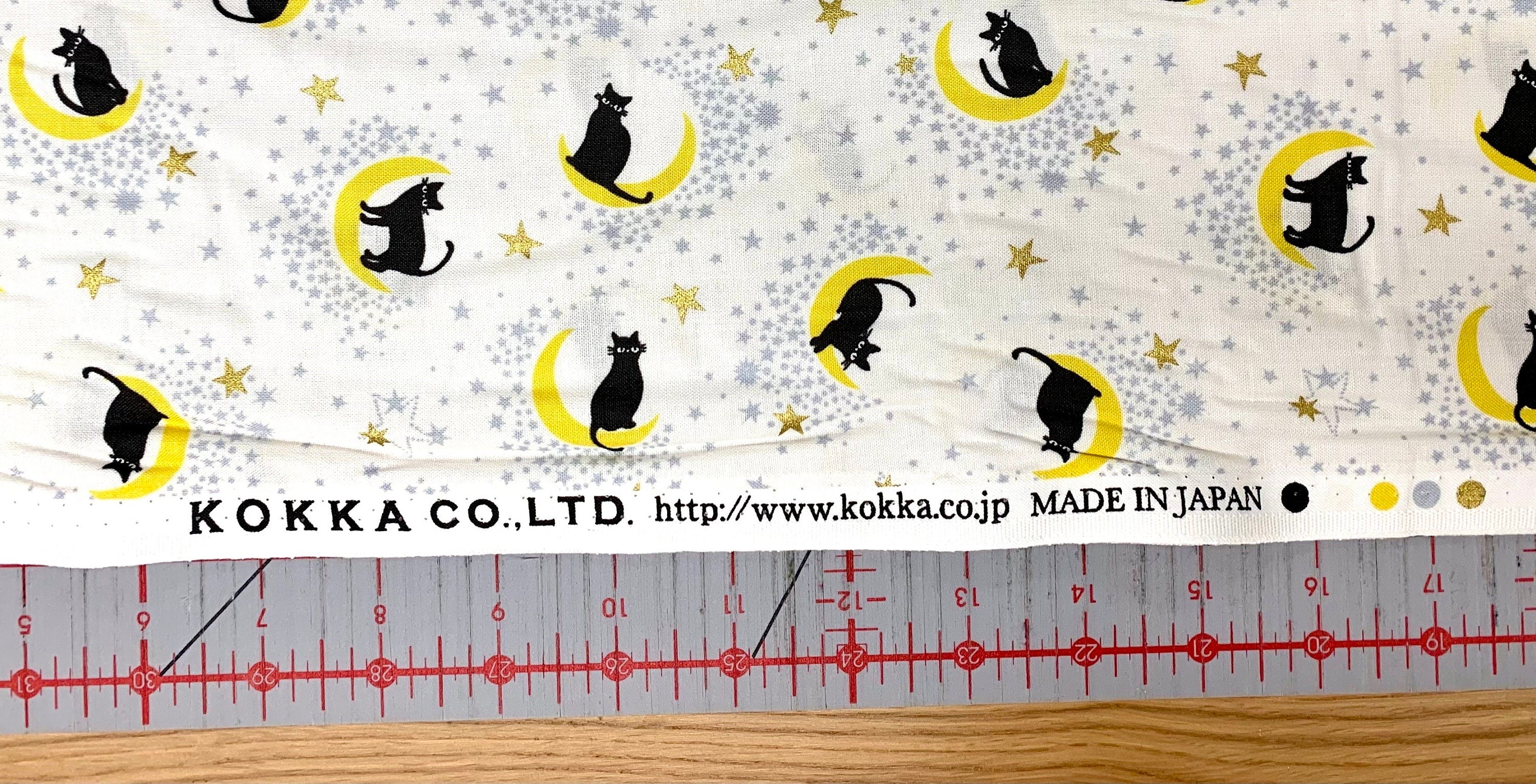 Black Cat on the Moon Kokka Japanese cotton fabric YQA-16010-1D white yellow black gold