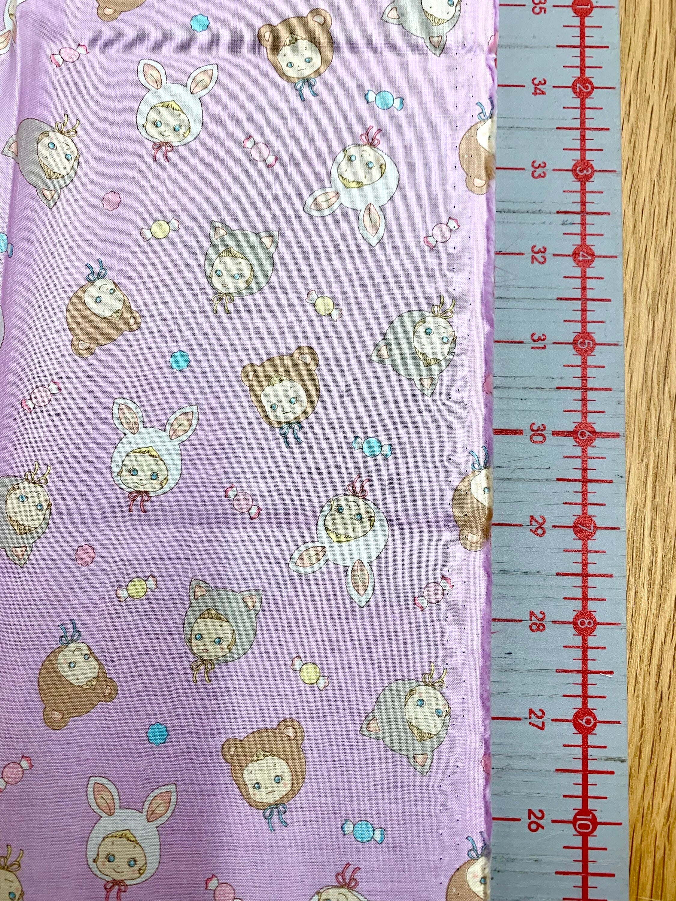 QuiltGate - PRE-CUT Animal Hats Puni Puni Candy Cotton Fabric Fat Quarter