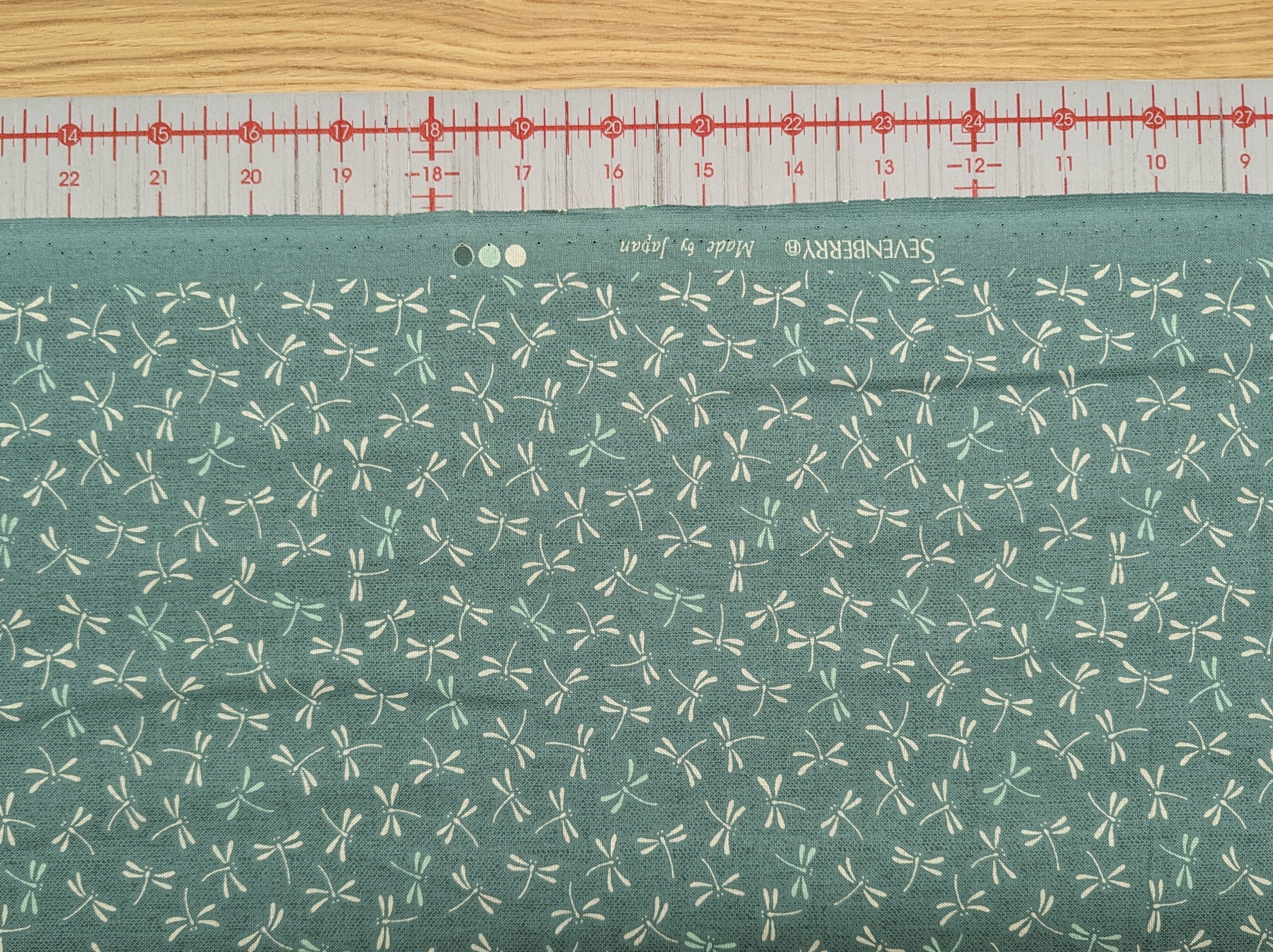 Dragonflies in Teal Sevenberry Japanese cotton fabric 88222 7-2