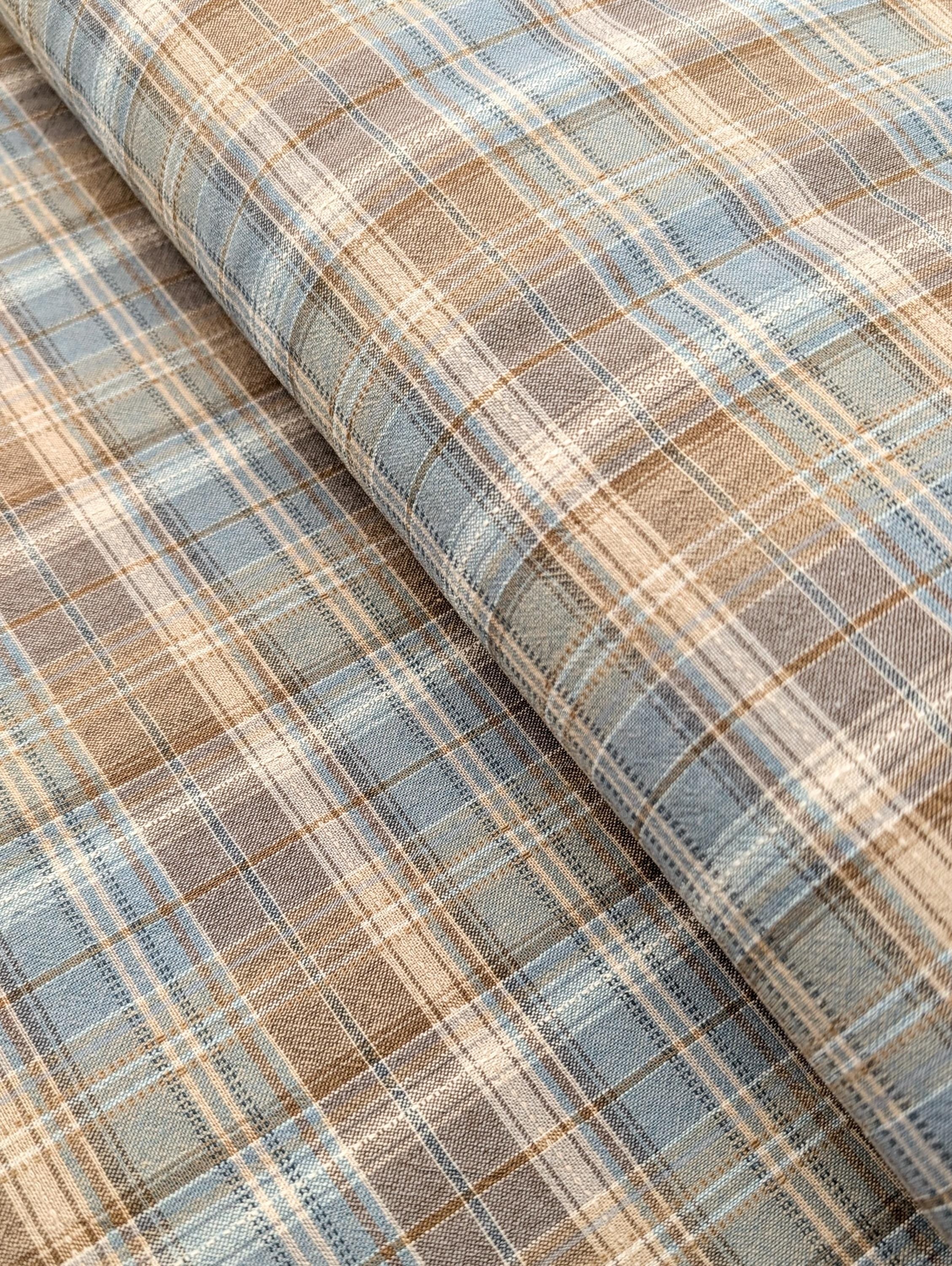 Junko Matsuda yarn dyed plaid Japanese cotton fabric Y25-0195 A light blue and beige