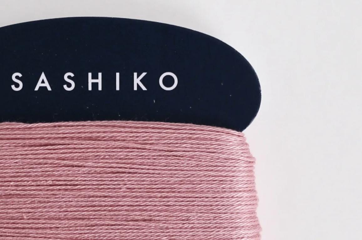 Daruma #211 PLUM BLOSSOM Japanese Cotton SASHIKO thread 40 meter card 20/4 こうばい blossom pink
