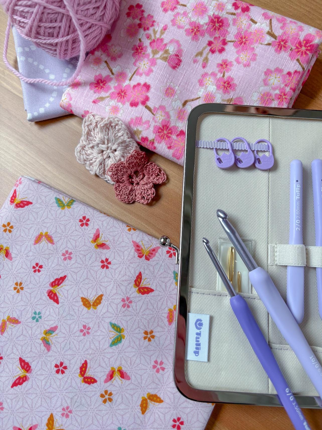 NEW Tulip ETIMO Murasaki Cushion Grip Crochet Set TEM-001e