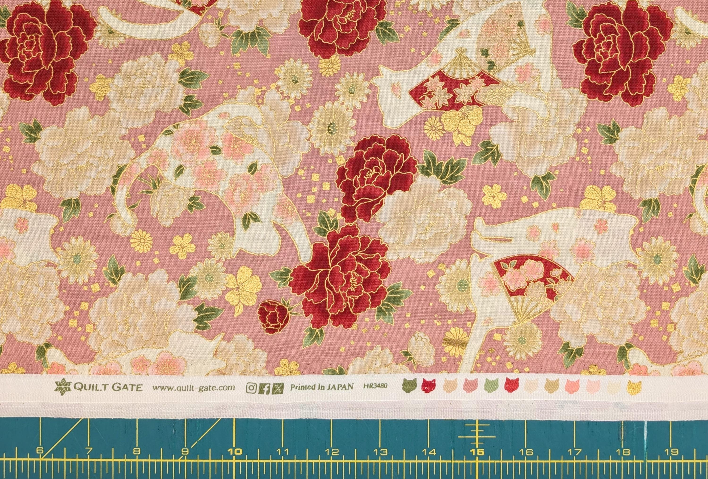 NEW Cats and Roses Quilt Gate Hyakka Ryoran Japanese cotton fabric HR3480-12 B pink
