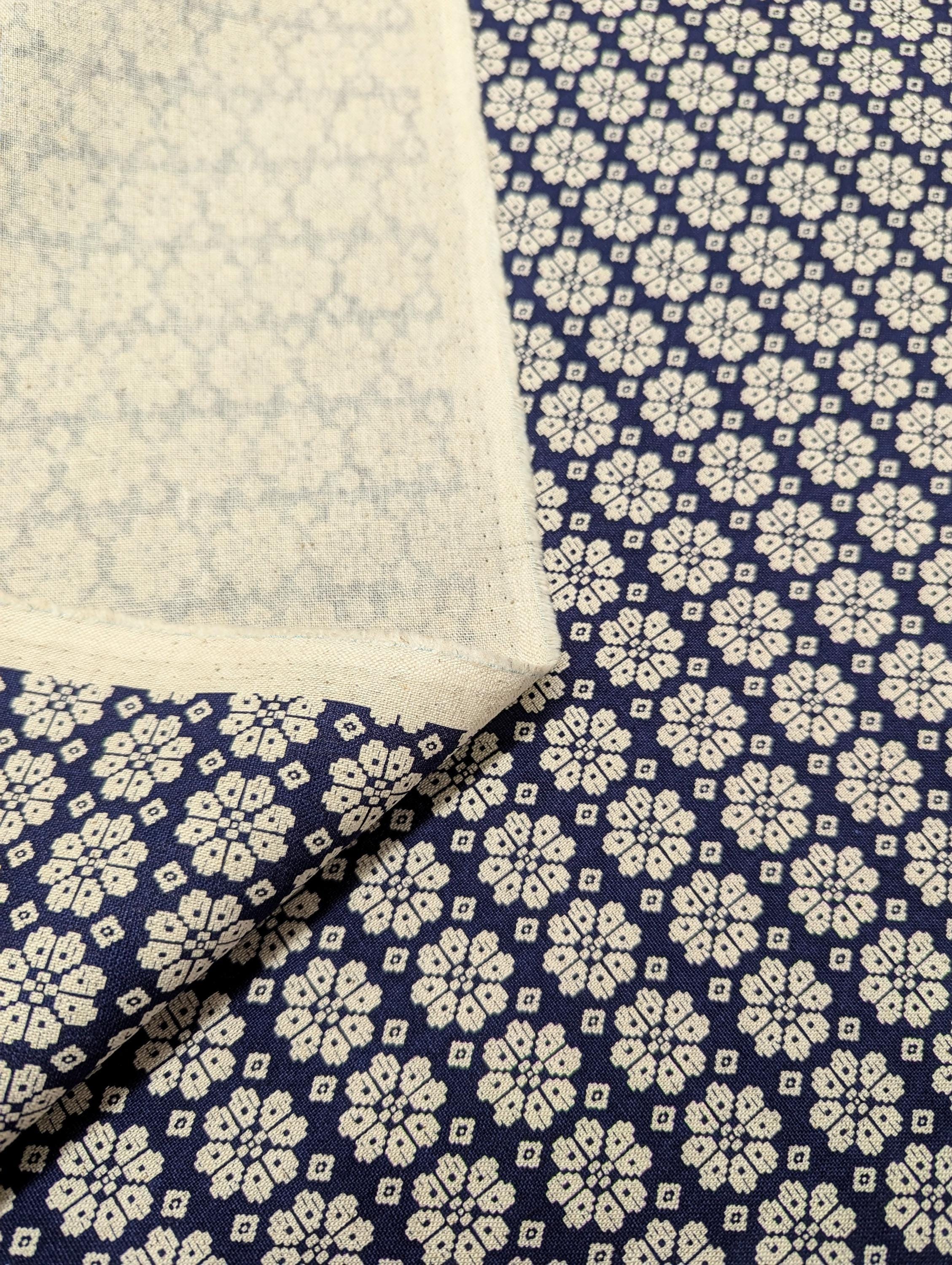 Kokka - Scandinavian Flowers Cotton/Linen light weight Canvas - Navy White