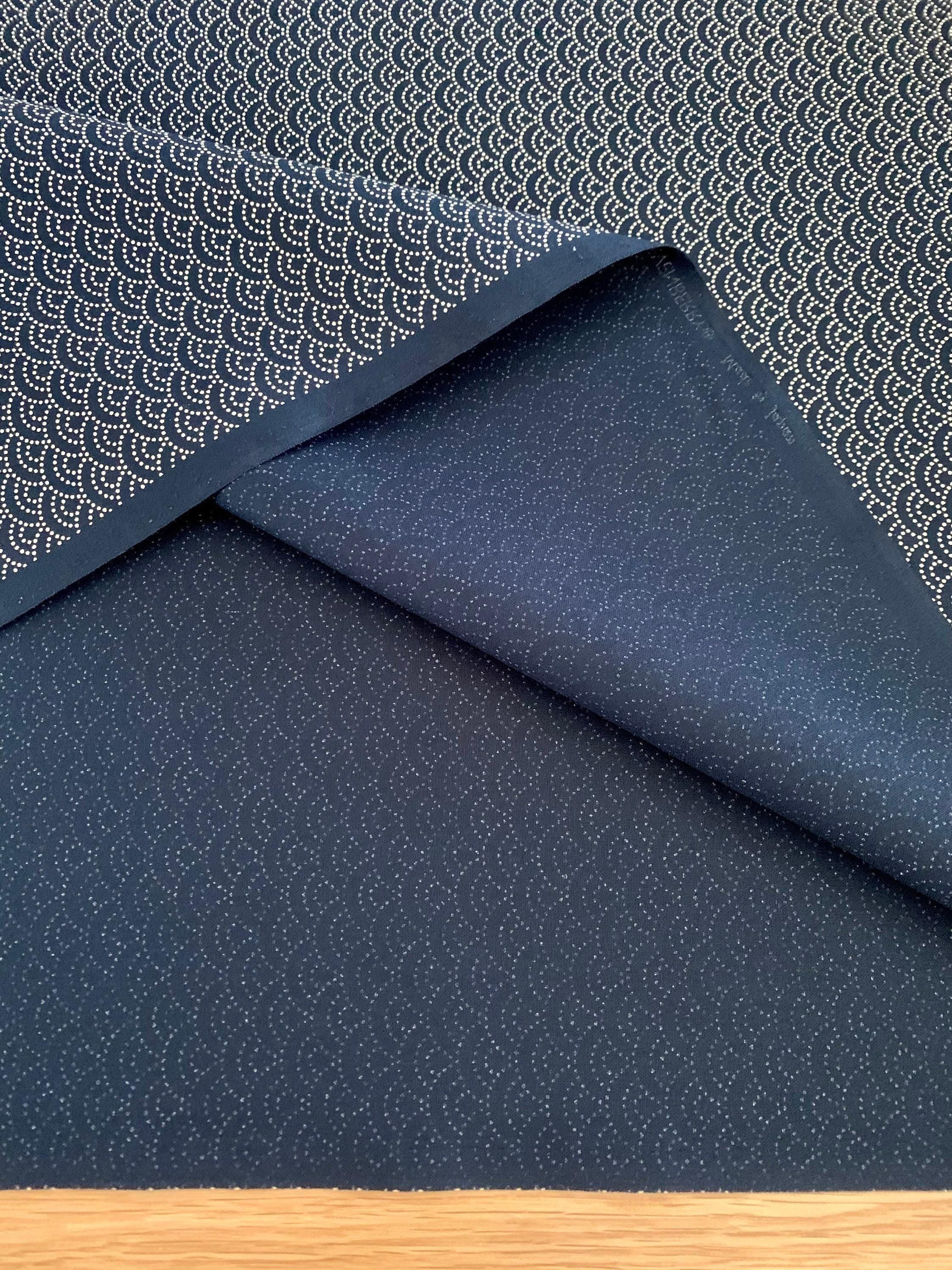 Sevenberry Dotted Waves Japanese cotton fabric 88222-3-5 navy blue