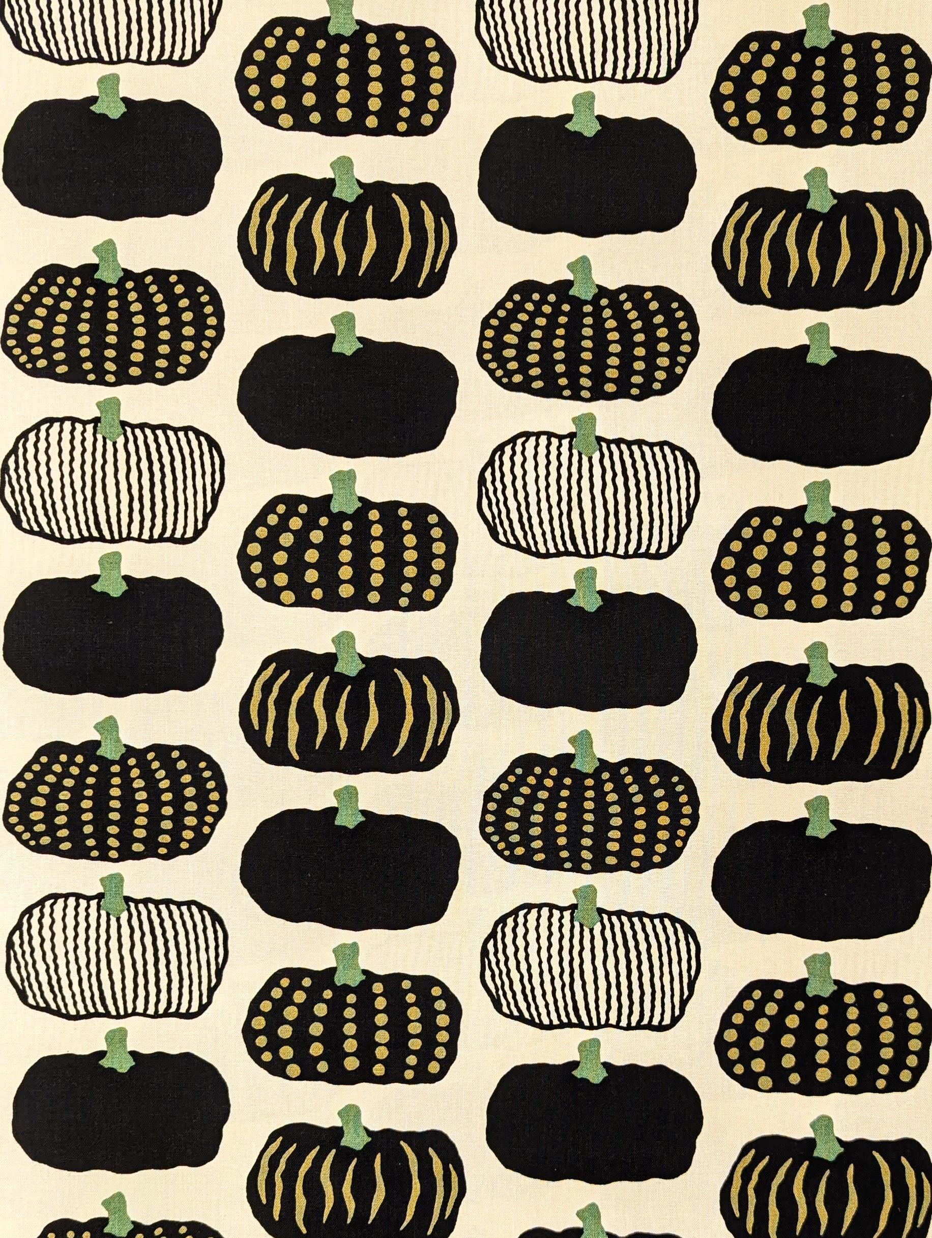 Kokka - Kabocha Pumpkins Cotton Oxford - Black White