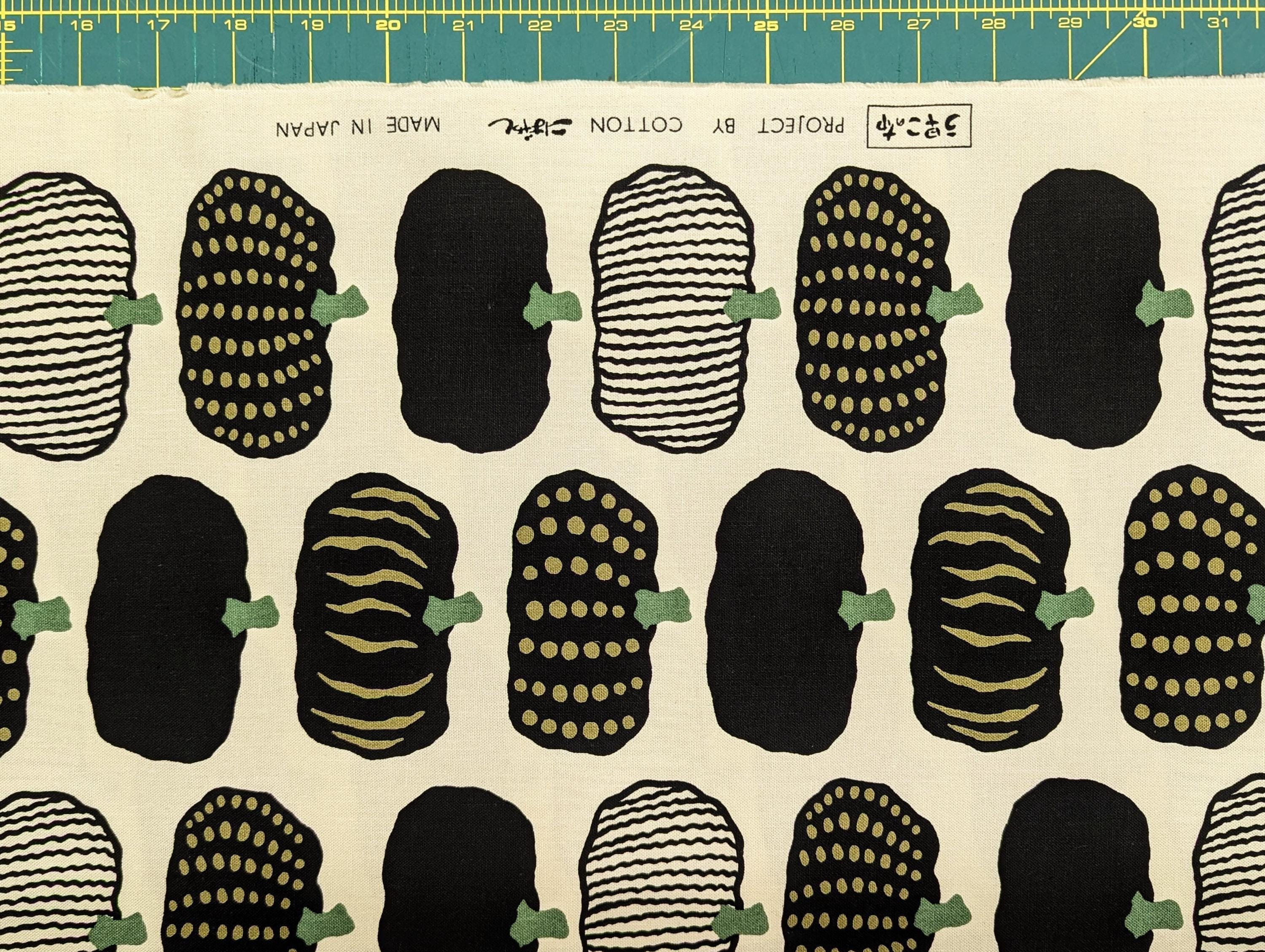 Kokka - Kabocha Pumpkins Cotton Oxford - Black White