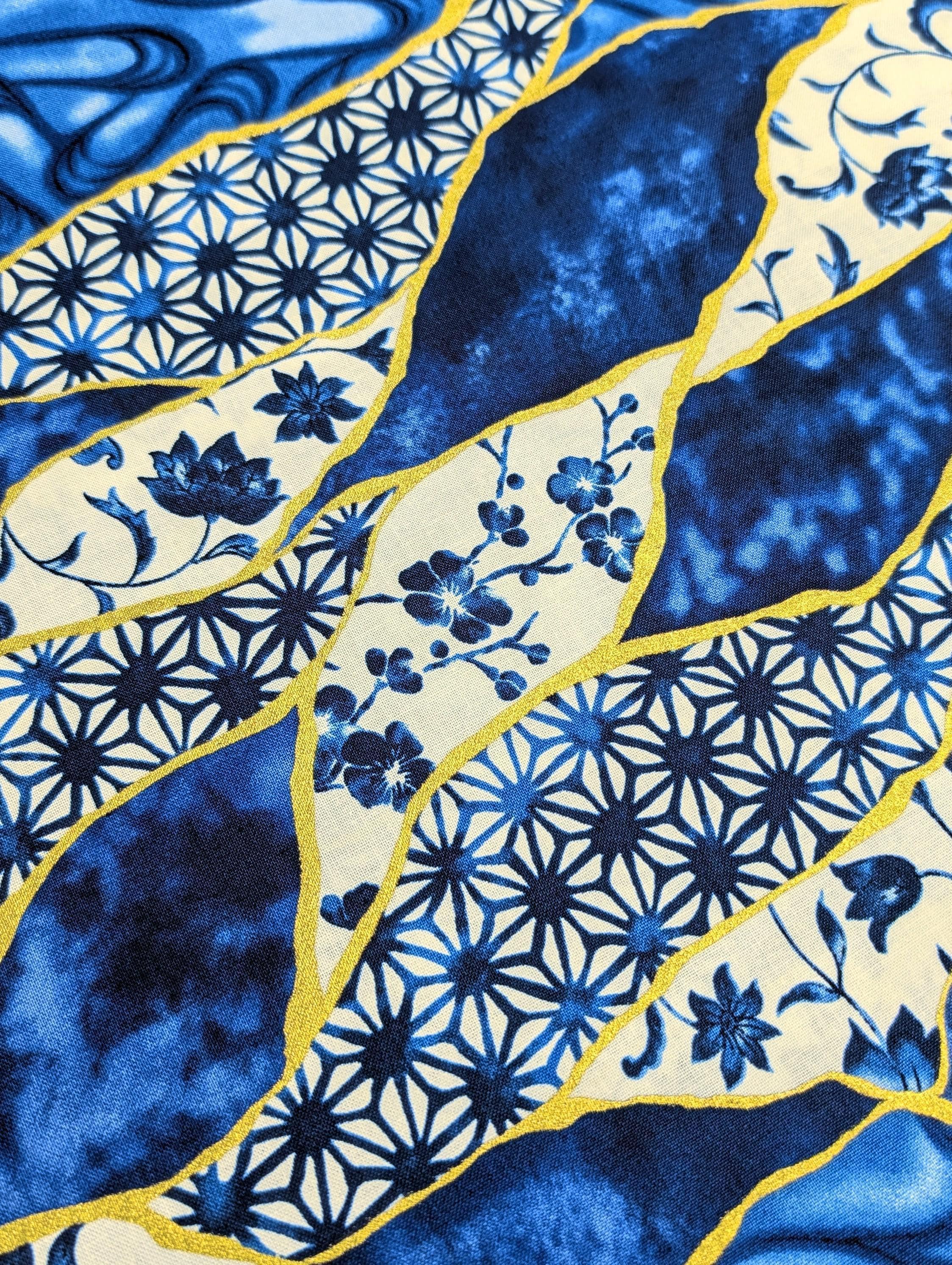 Senyo - Patterned Golden Kintsugi Cotton Fabric - Blue