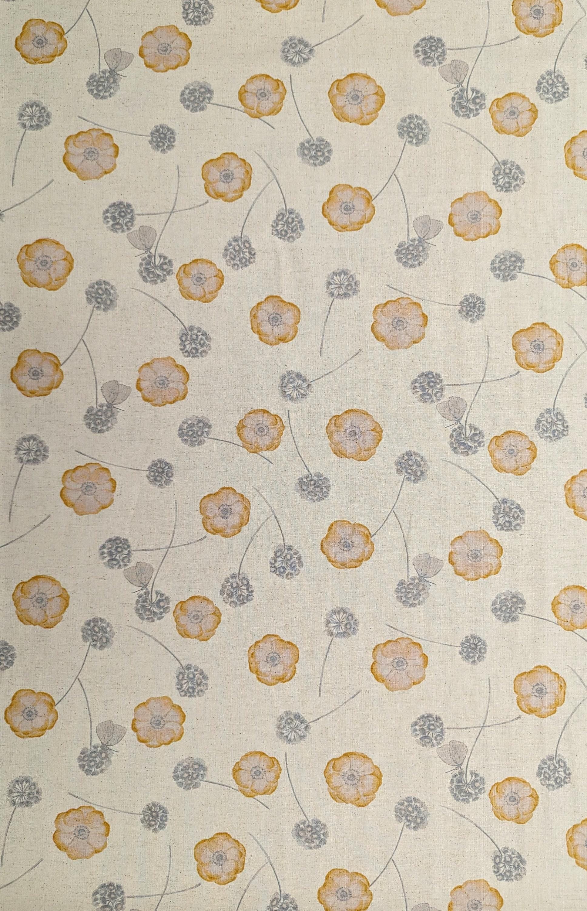 Koizumi - Poppies and Butterflies Cotton/Linen Blend - Beige