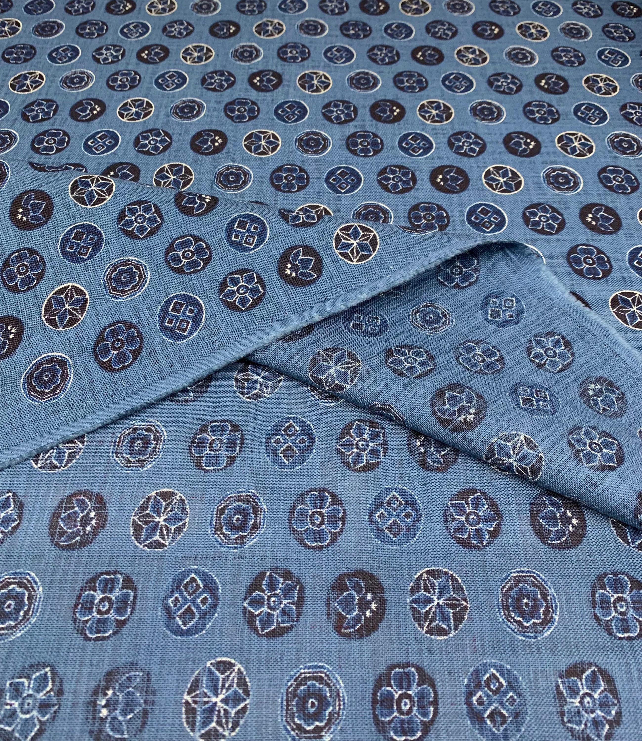 Sevenberry - Vintage Crests Cotton Fabric - Medium Blue