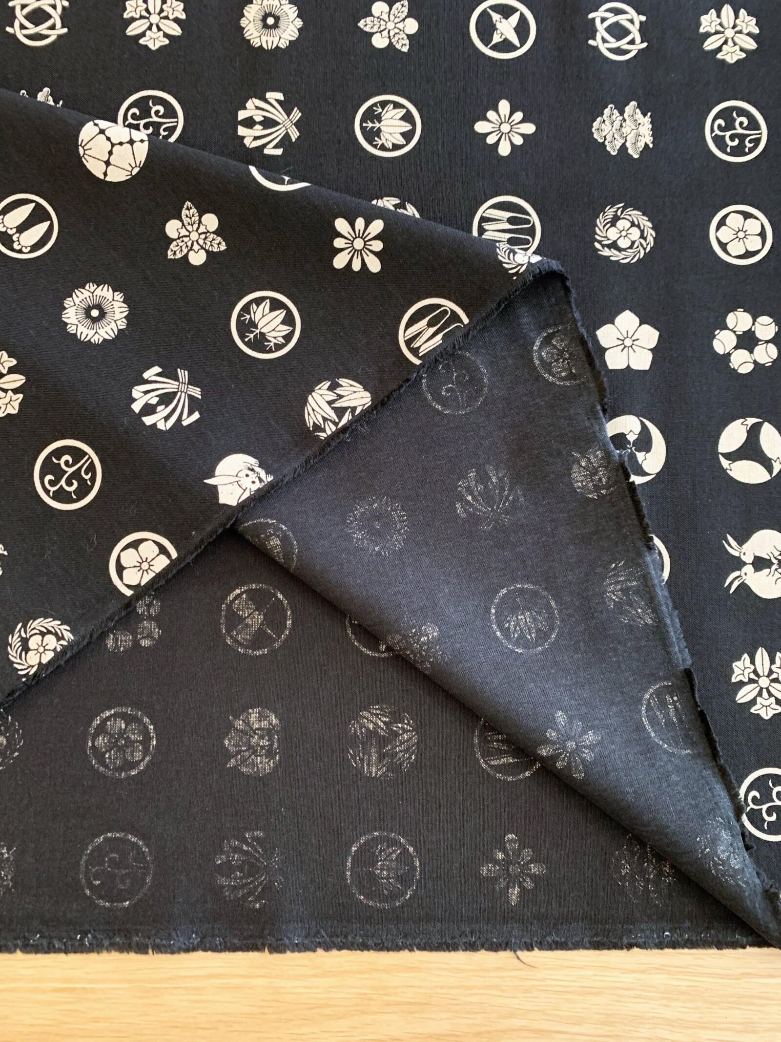 Craft-P - Japanese Family Crests Kamon Cotton Fabric - Black Beige
