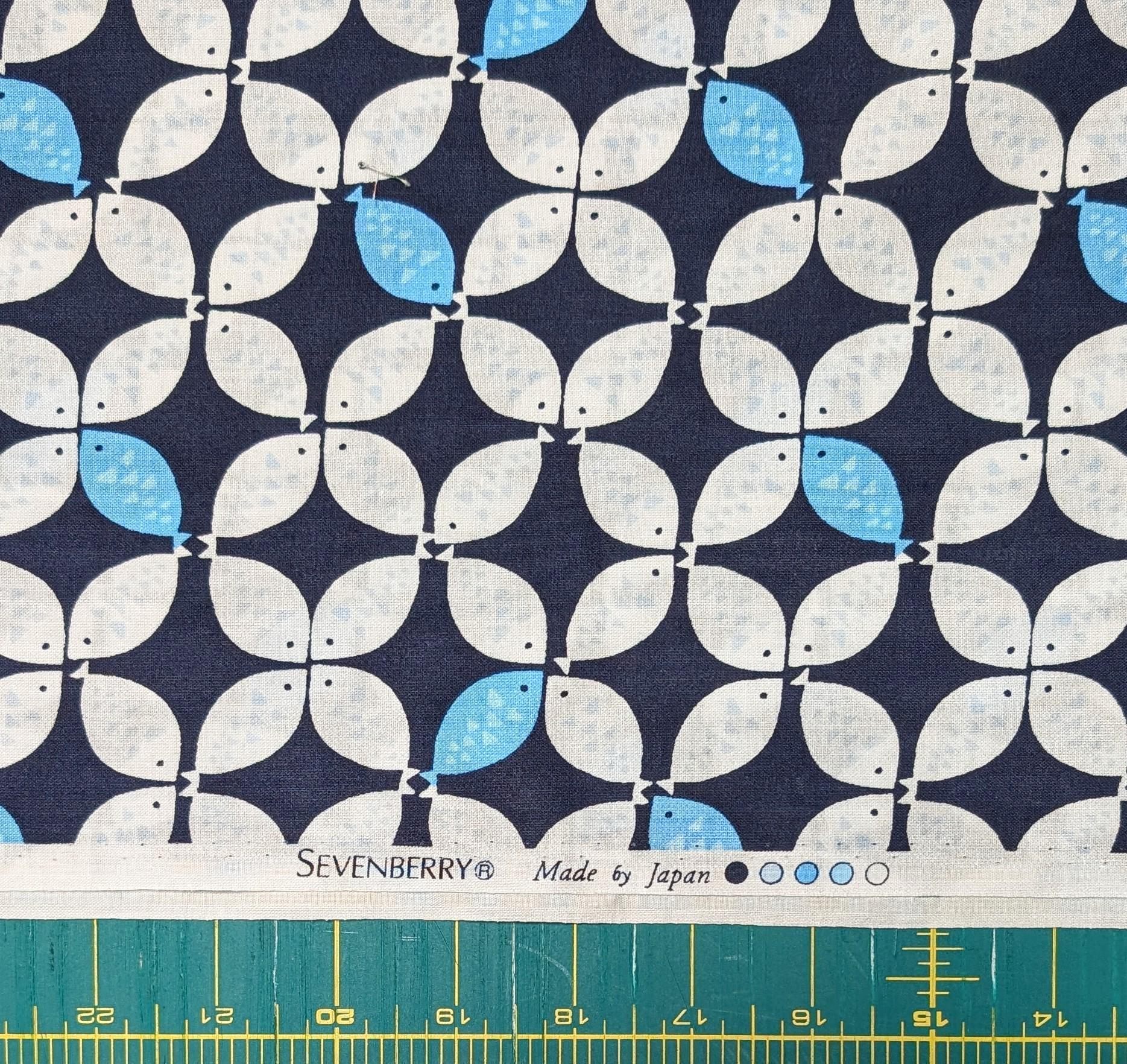 Sevenberry - Shippō Fish Cotton Fabric - White and Blue
