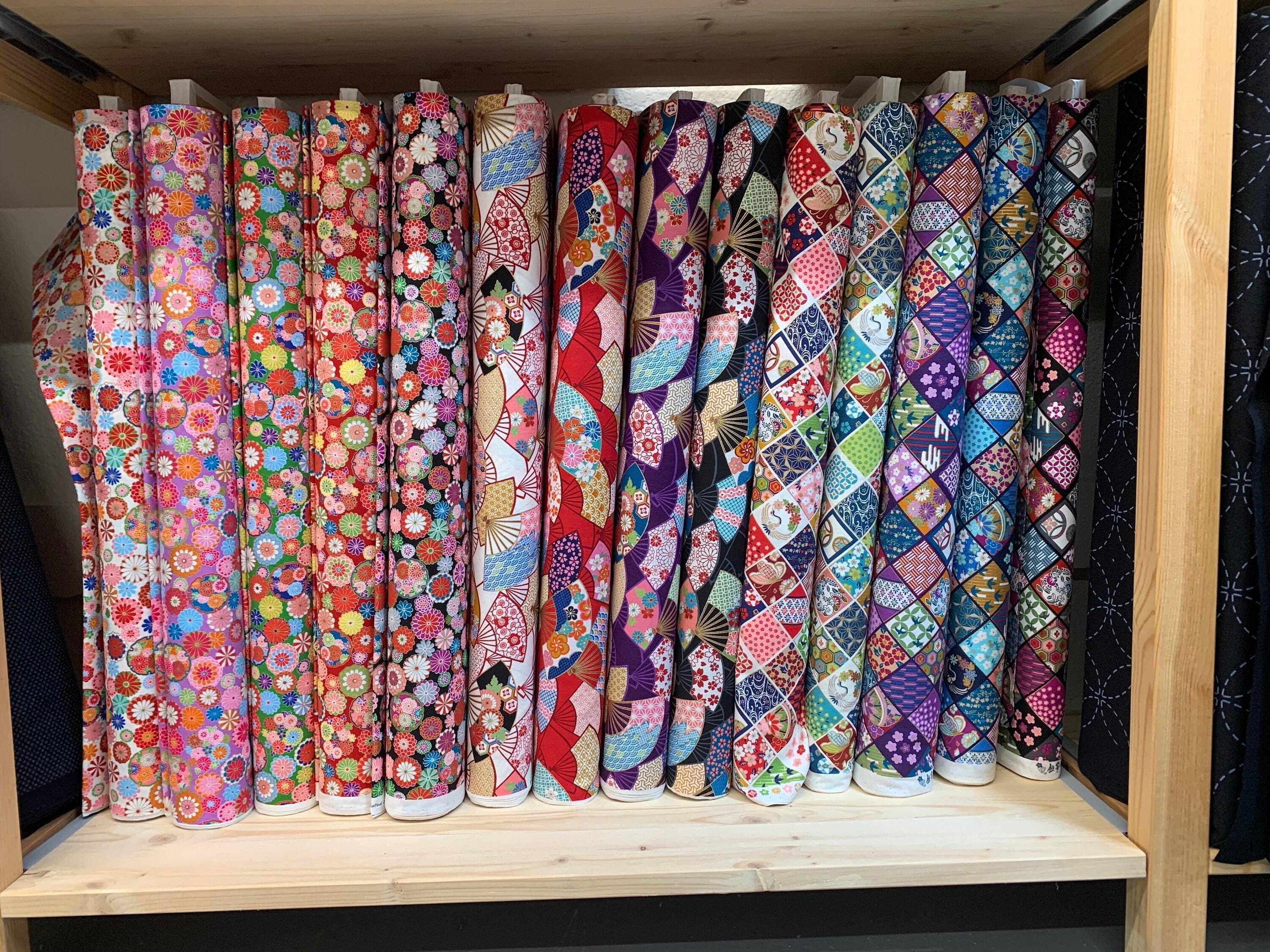 Senyo - Golden Flower Story Chrysanthemums Cotton Fabric - Green Red Blue