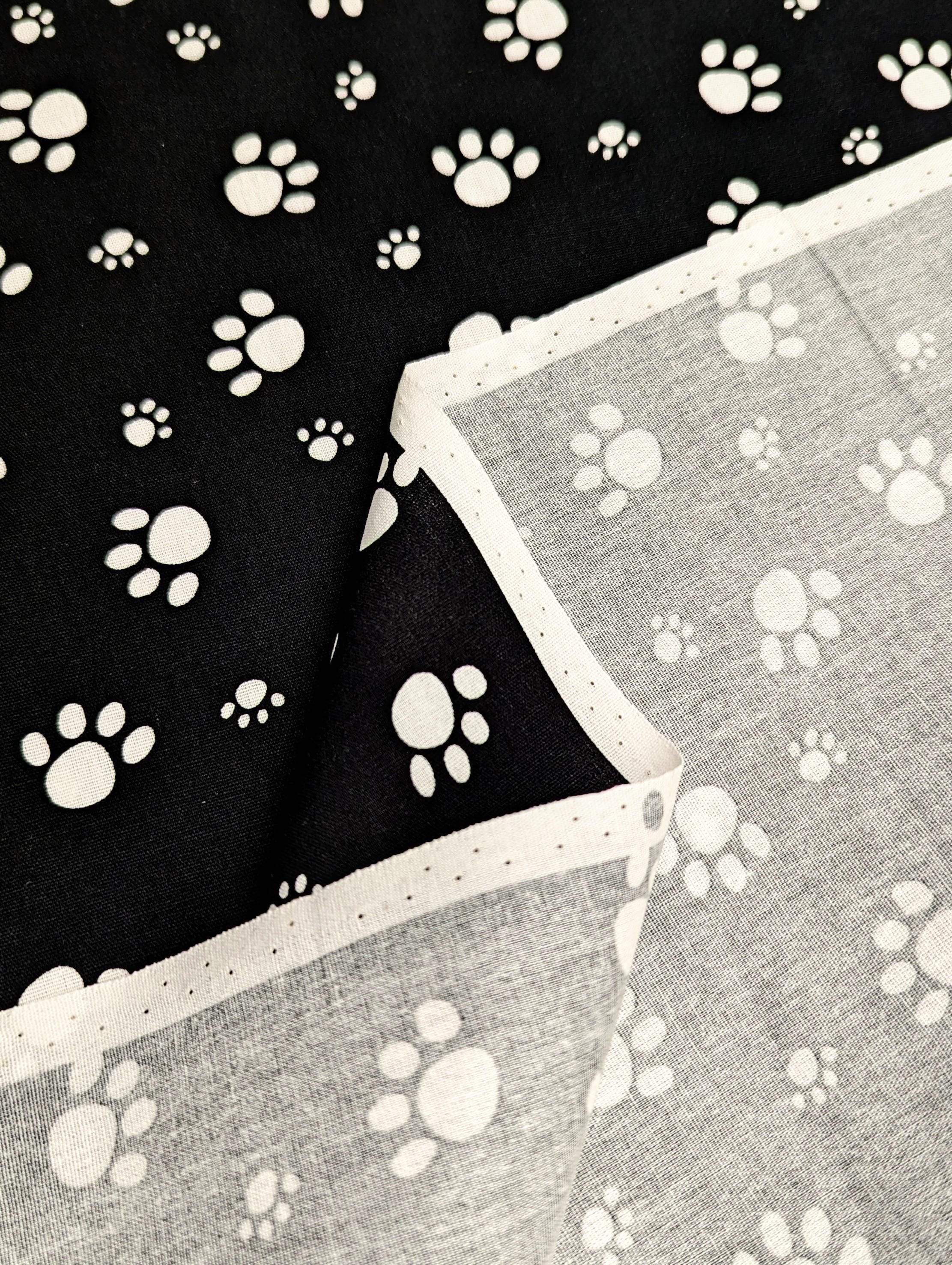 Koyama - Paw Prints Cotton Fabric - Black