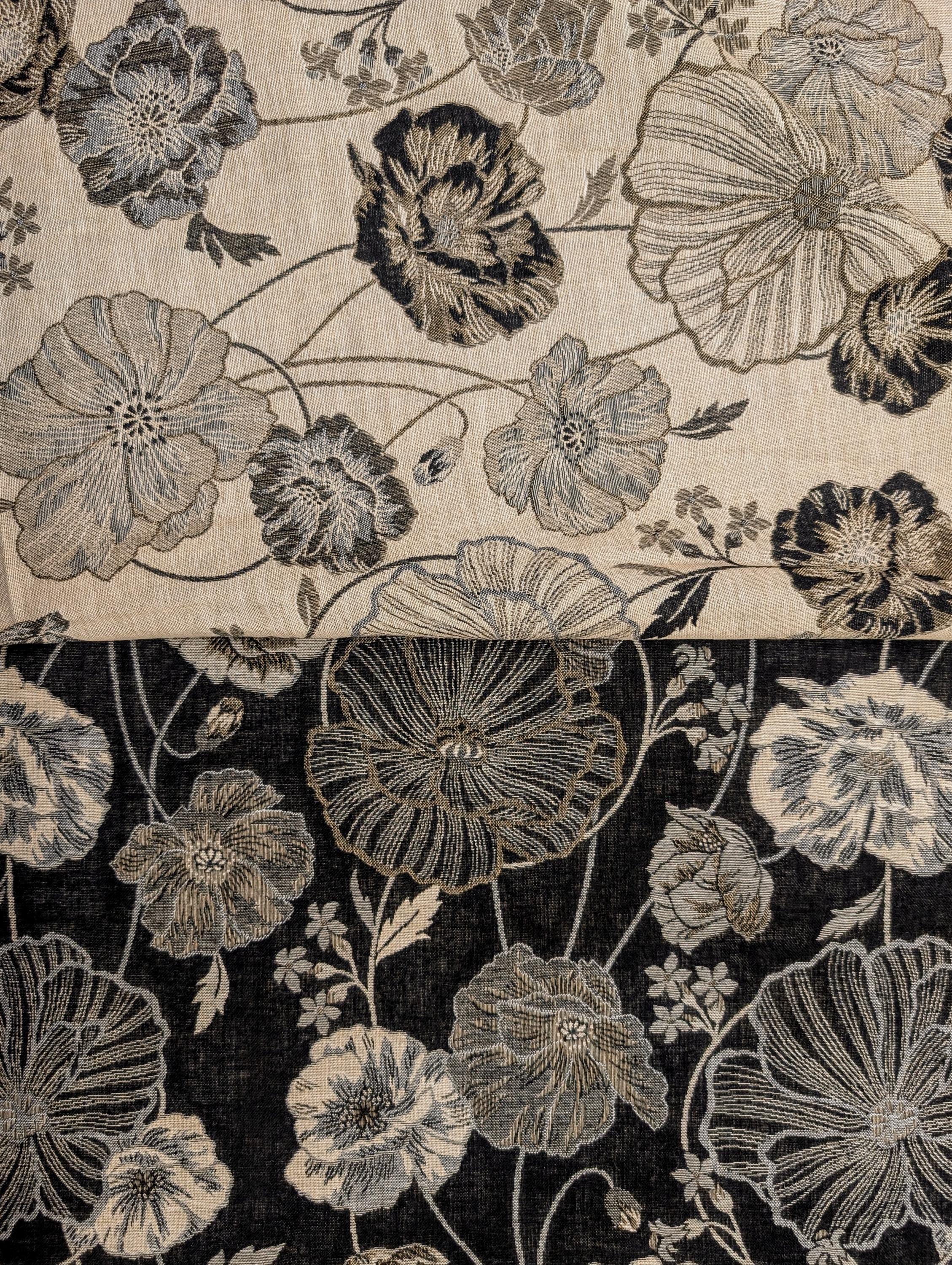 Double-Sided Poppy Flowers Kobayashi Japanese cotton fabric KTS-6791-A - half yard