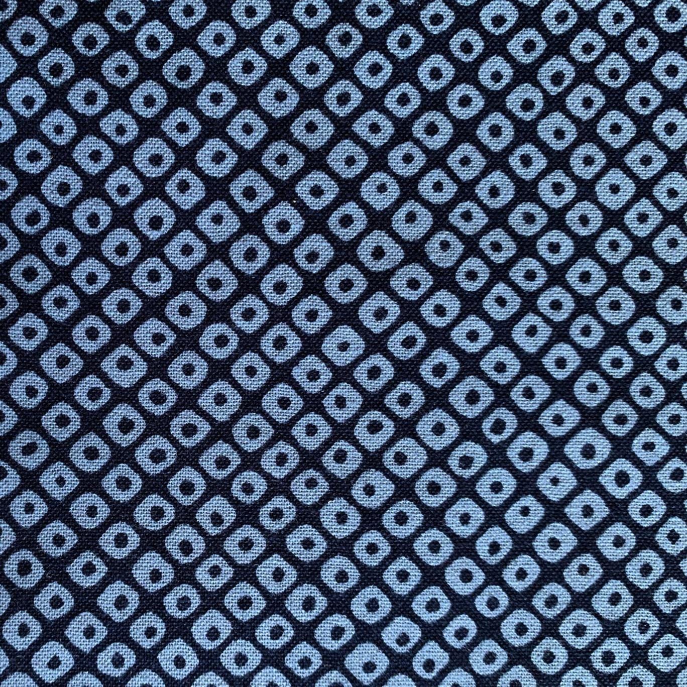 Kanoko Dots Sevenberry Japanese cotton fabric 88220-6-4 navy blue on blue