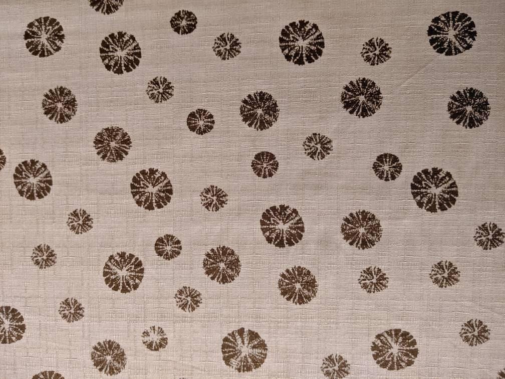 Morikiku - Shibori Sand Dollars Cotton Dobby - Beige Brown