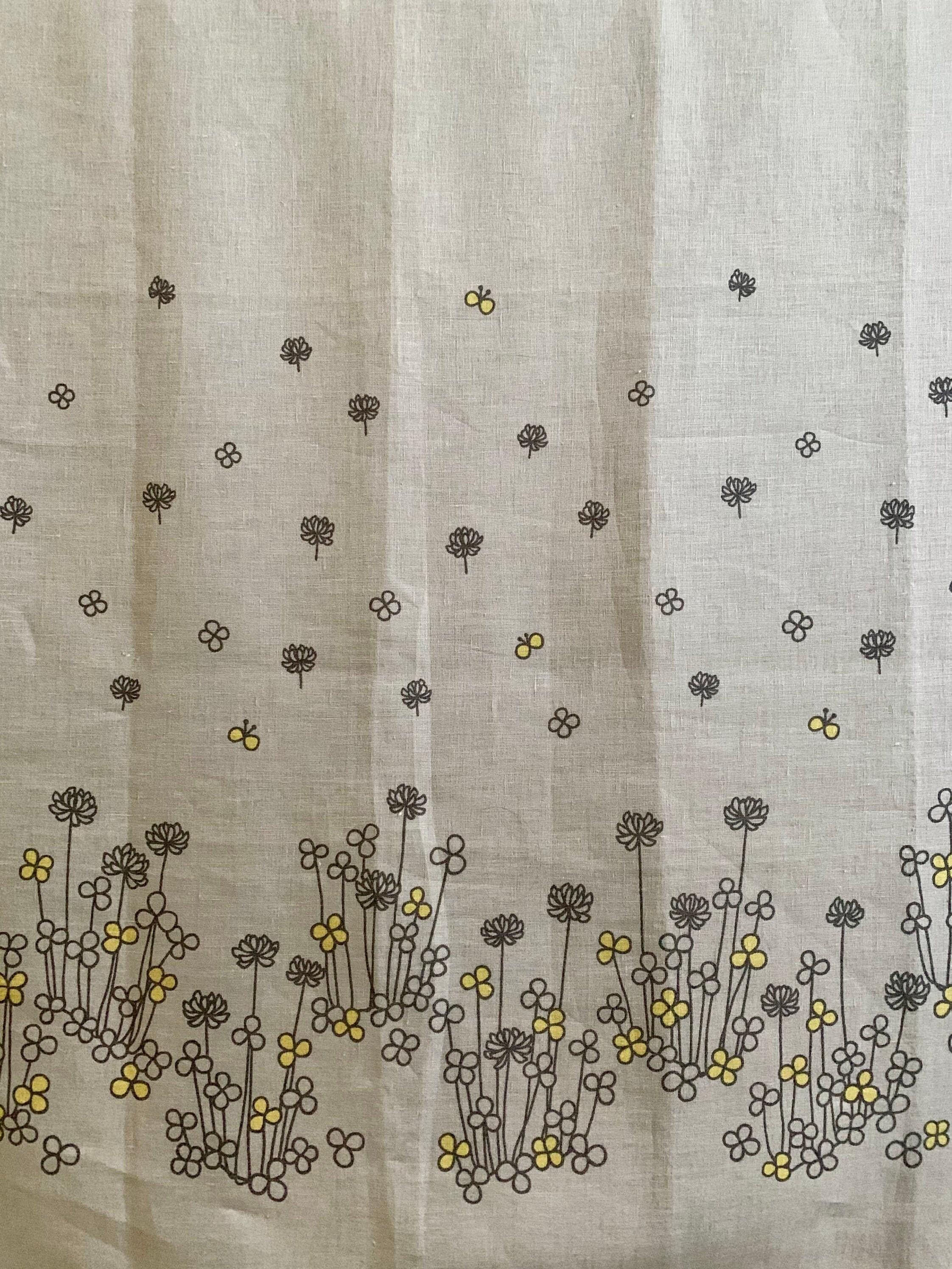 Kei - Petit Joli Floral Border Print Linen Fabric - Gray