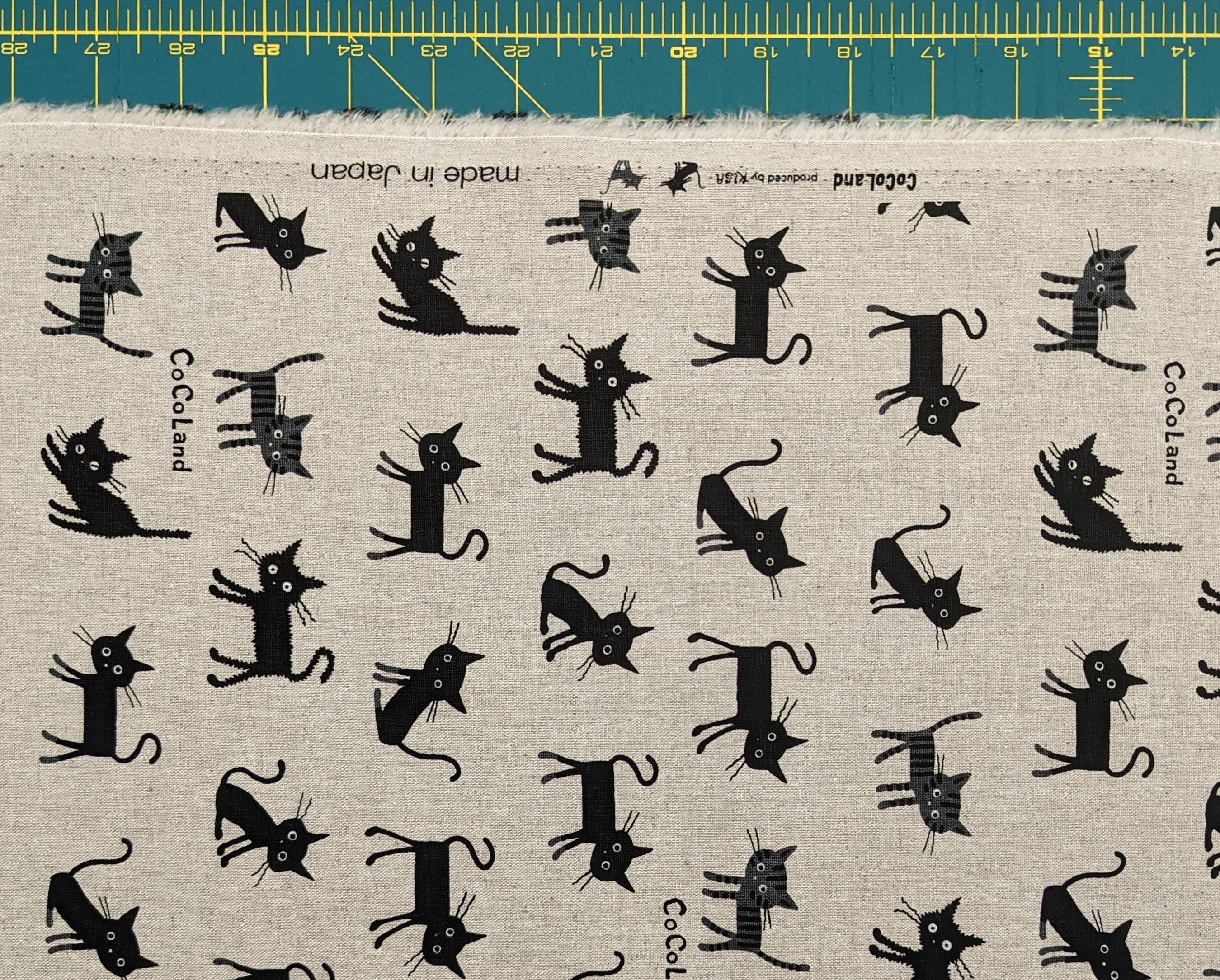 Hishiei - Cocoland Medium Cats Cotton/Linen Oxford - Beige