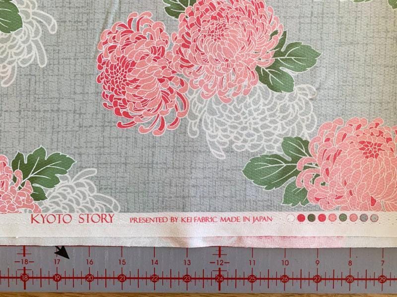 REMNANT Kyoto Story Chrysanthemum Japanese cotton fabric KS7708-C gray
