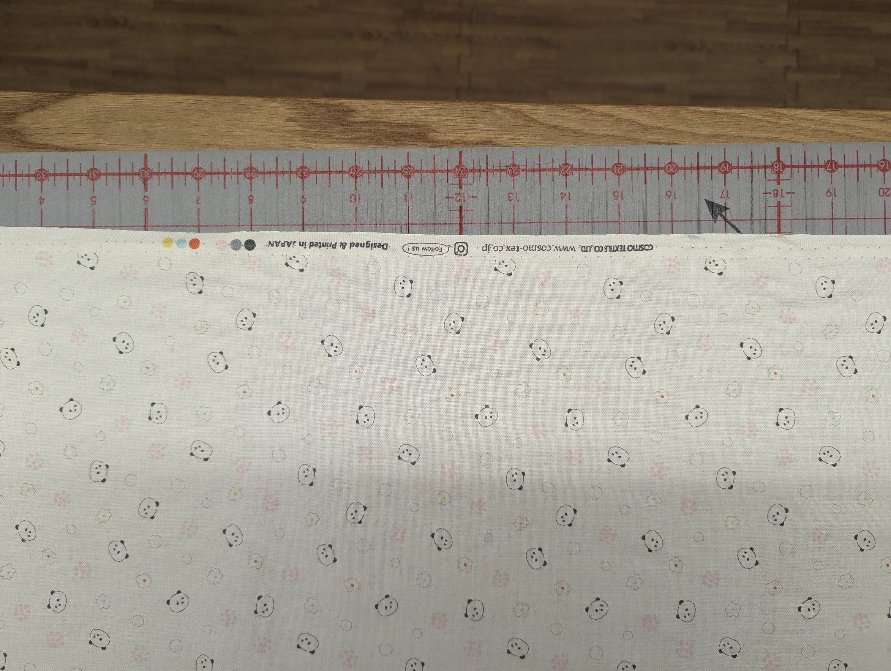 Cosmo - Tiny Panda Cotton - White