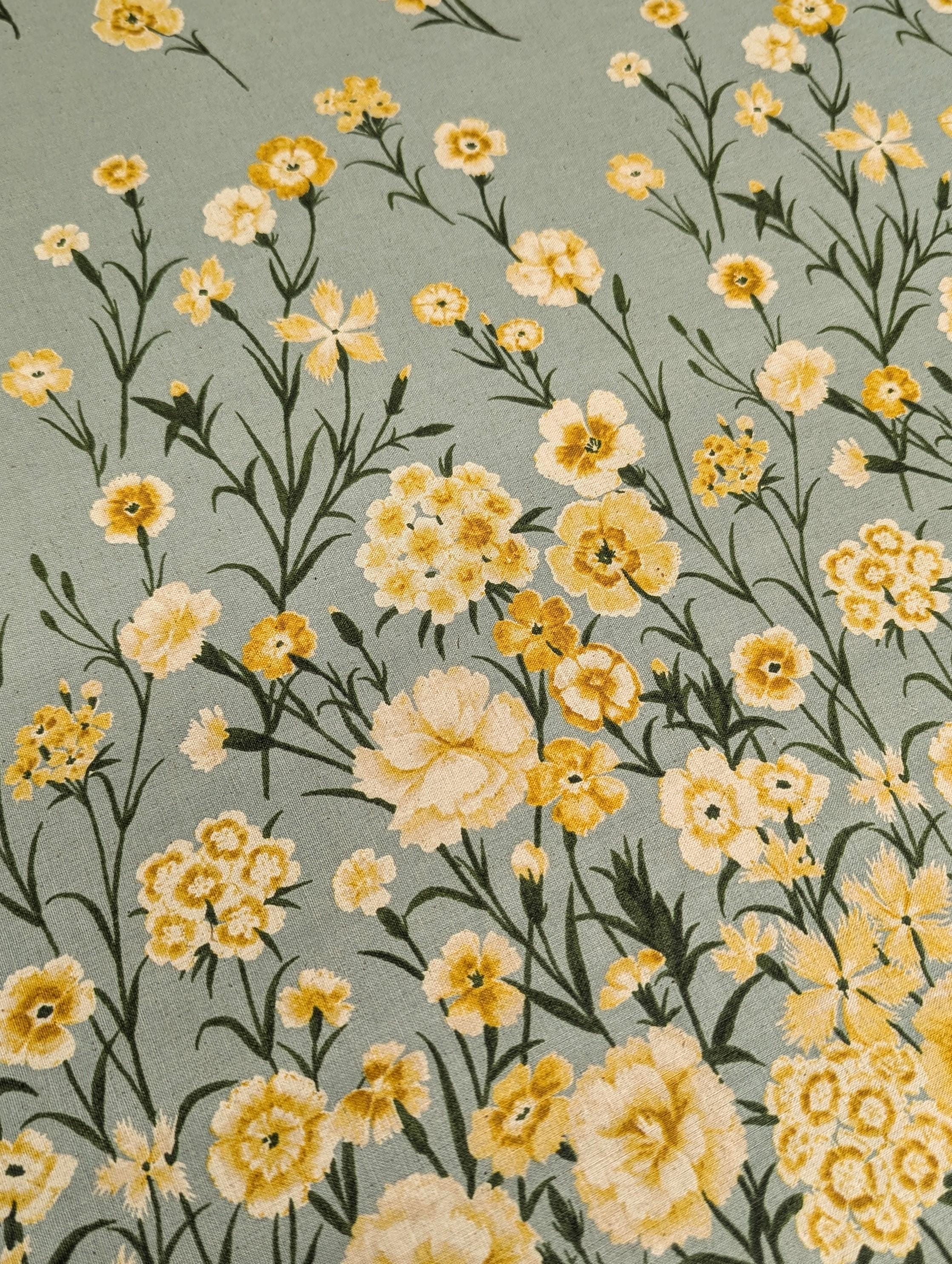 Koizumi - Summer Meadows Panel Momen-T Cotton/Linen Fabric - Green
