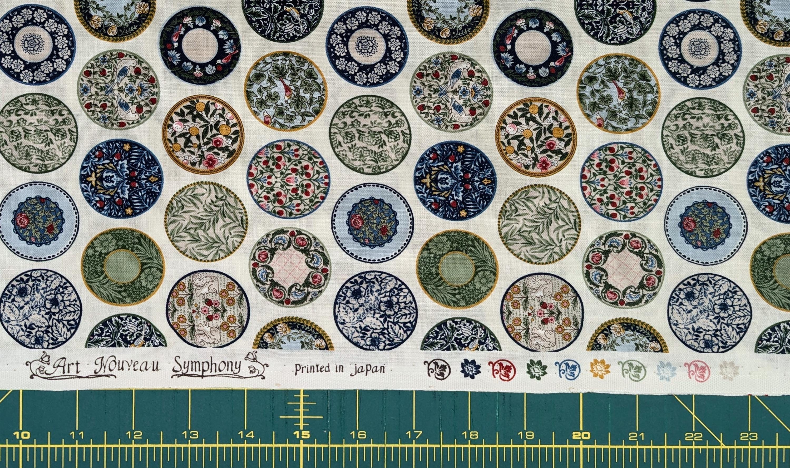Senyo - Art Nouveau Plates Cotton Fabric - White