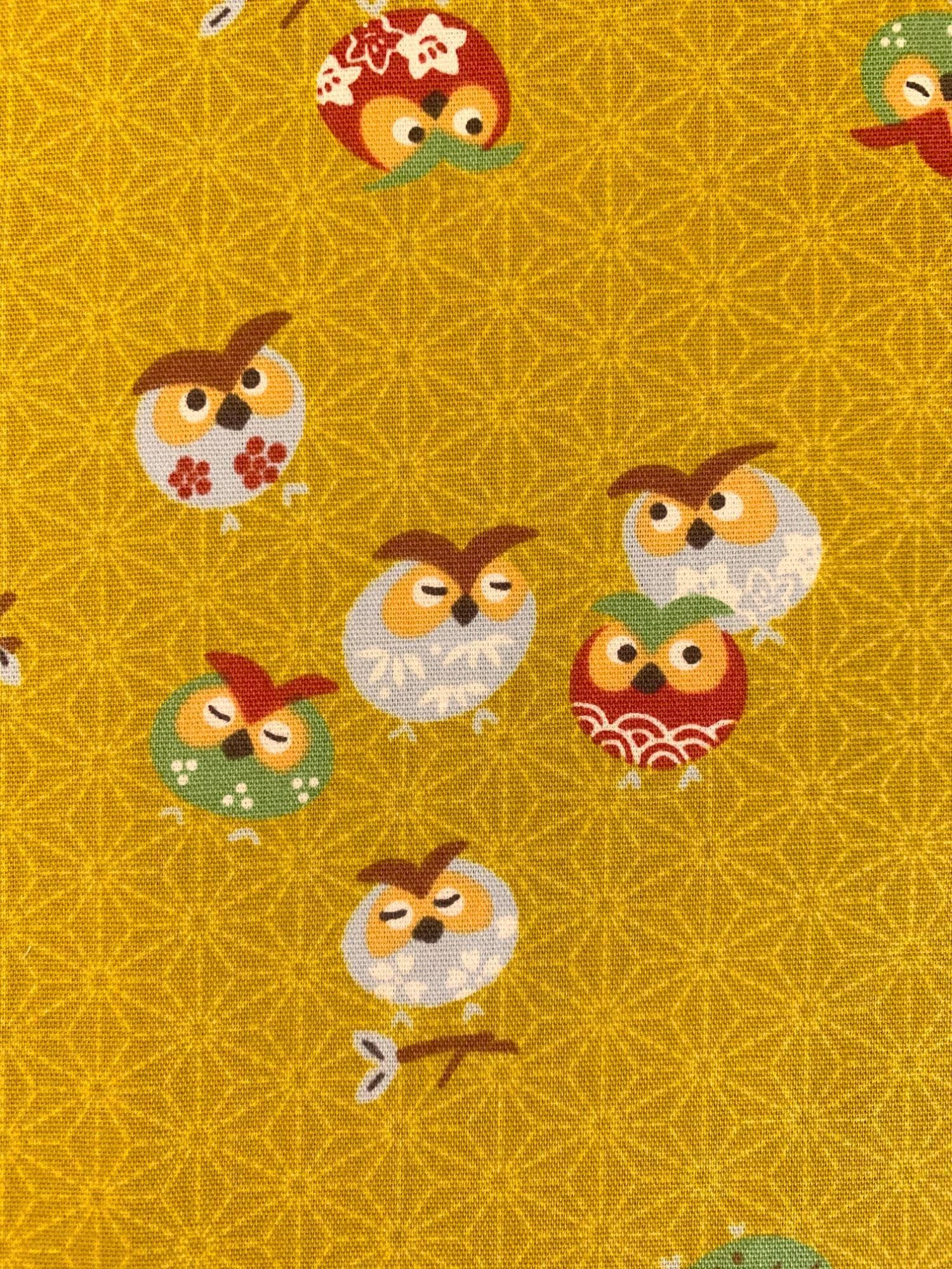 Yamaoka - Cute Owls Cotton Fabric - Yellow