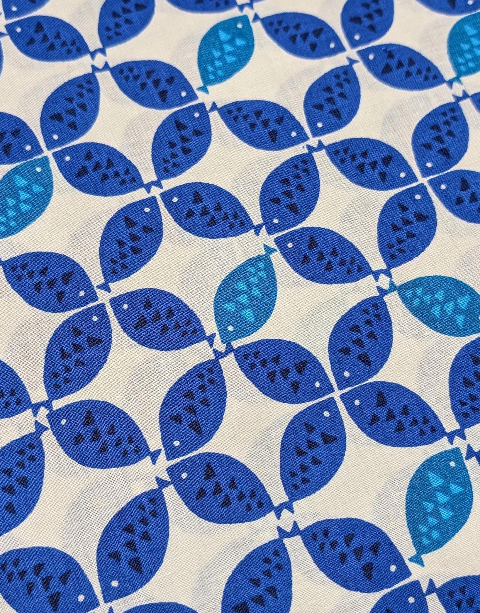 Sevenberry - Shippō Fish Cotton Fabric - Blue and White